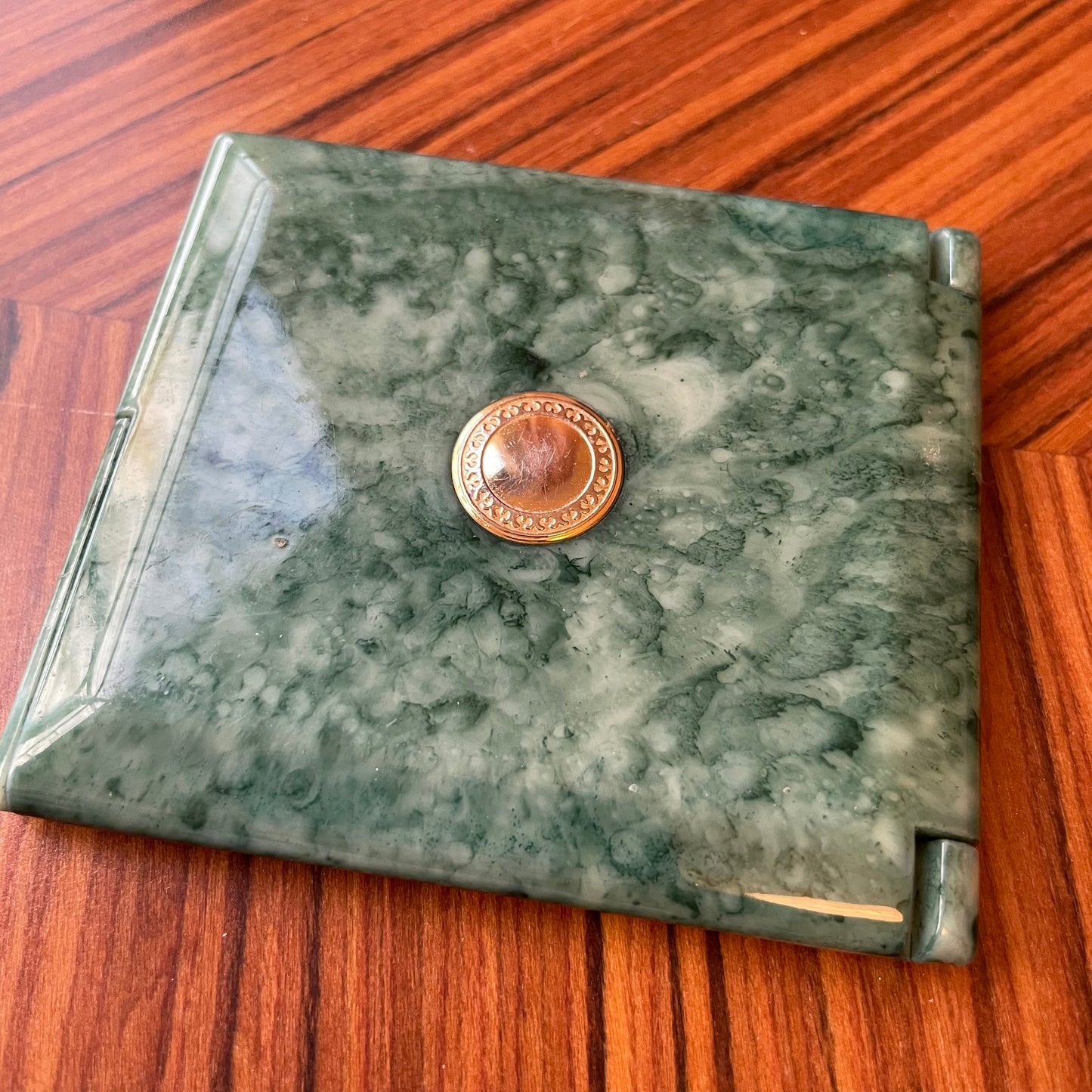 Compact Vintage Green Marble Effect Plastic Mirror Compact
