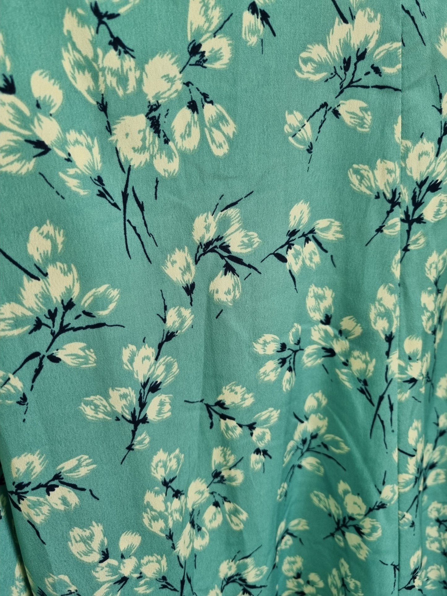 Vintage Midsize Tea Dress UK 14 - Vintage Appreciation Society