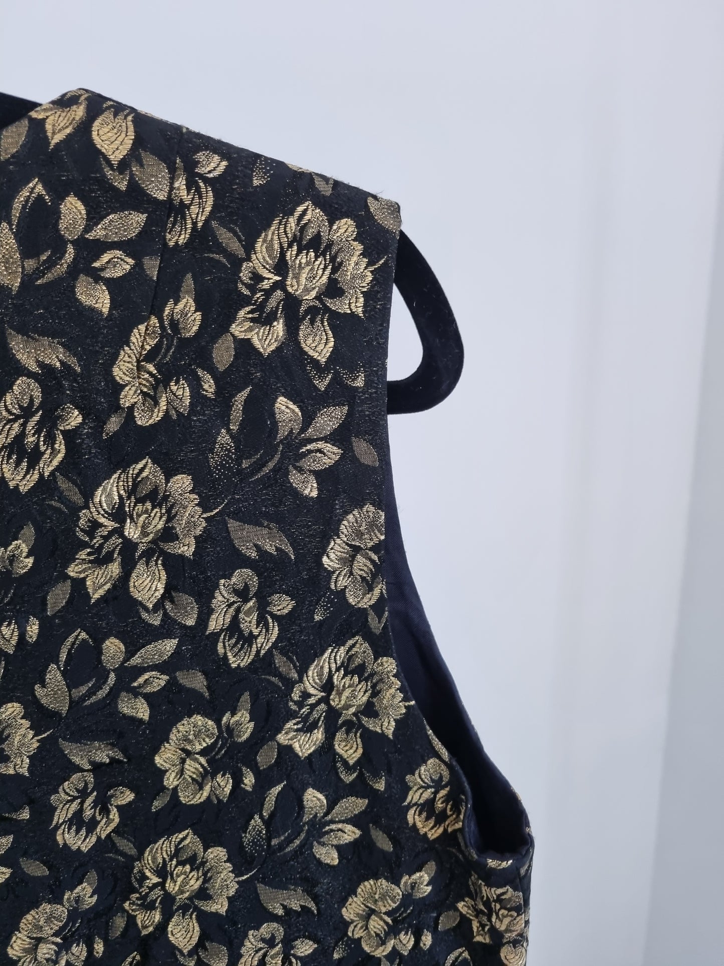 Vintage Black Waistcoat (LARGE) - Vintage Appreciation Society