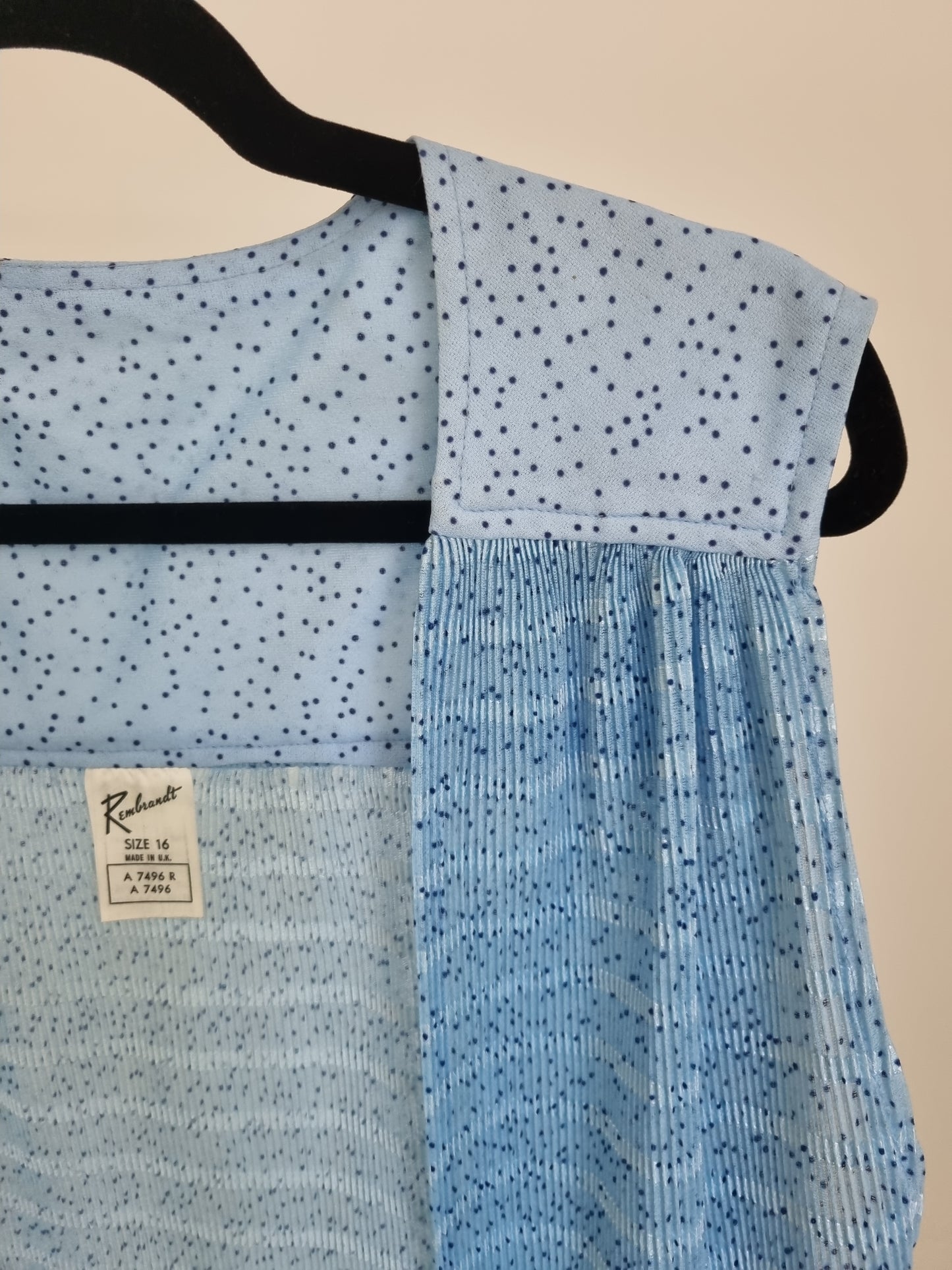 Rembrant Vintage Waistcoat (MEDIUM) - Vintage Appreciation Society