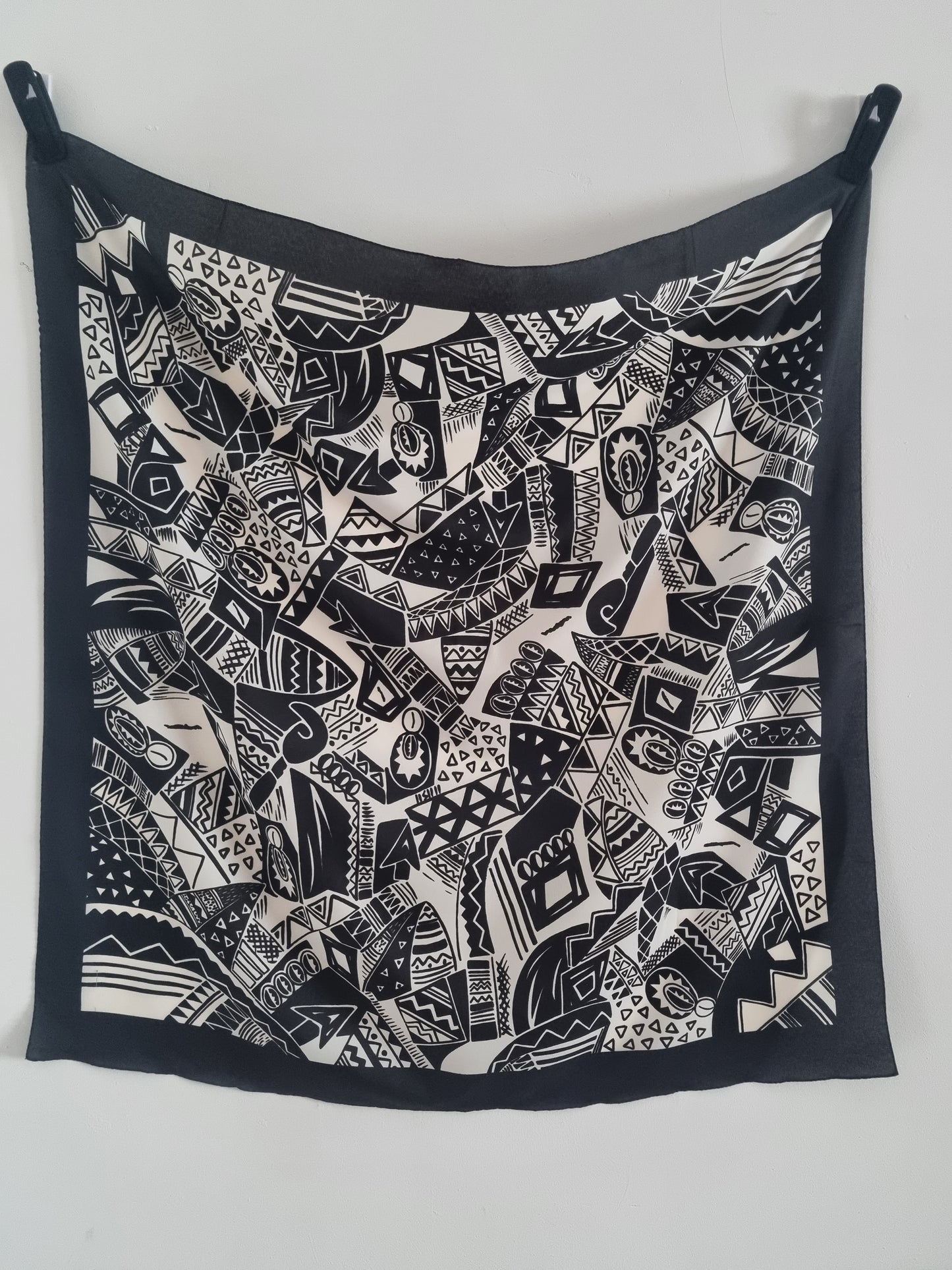 Vintage Black and White Geometric 1980s Scarf 75cmx75cm