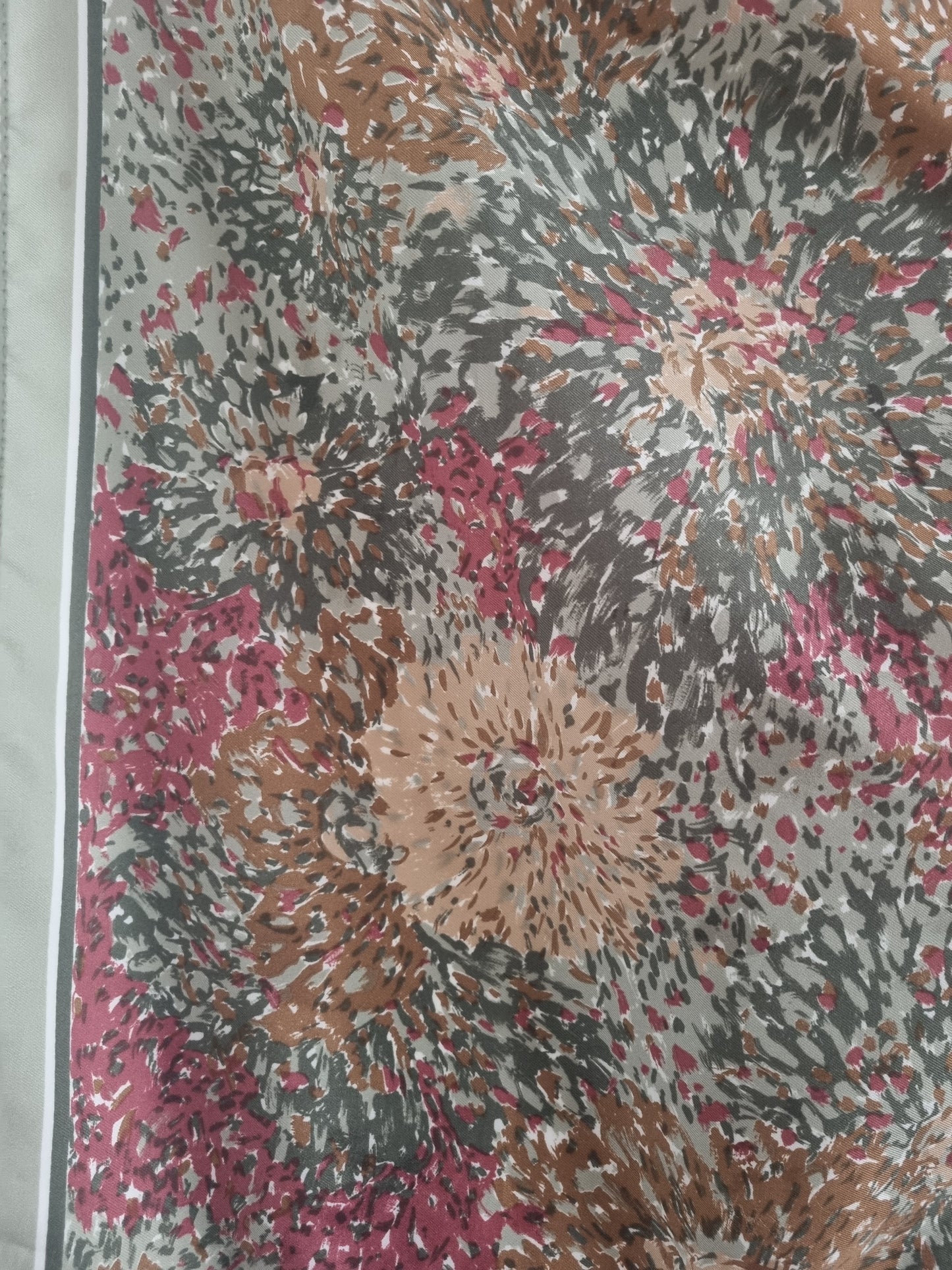 Vintage Floral Italian Polyester 73cmx73cm Scarf