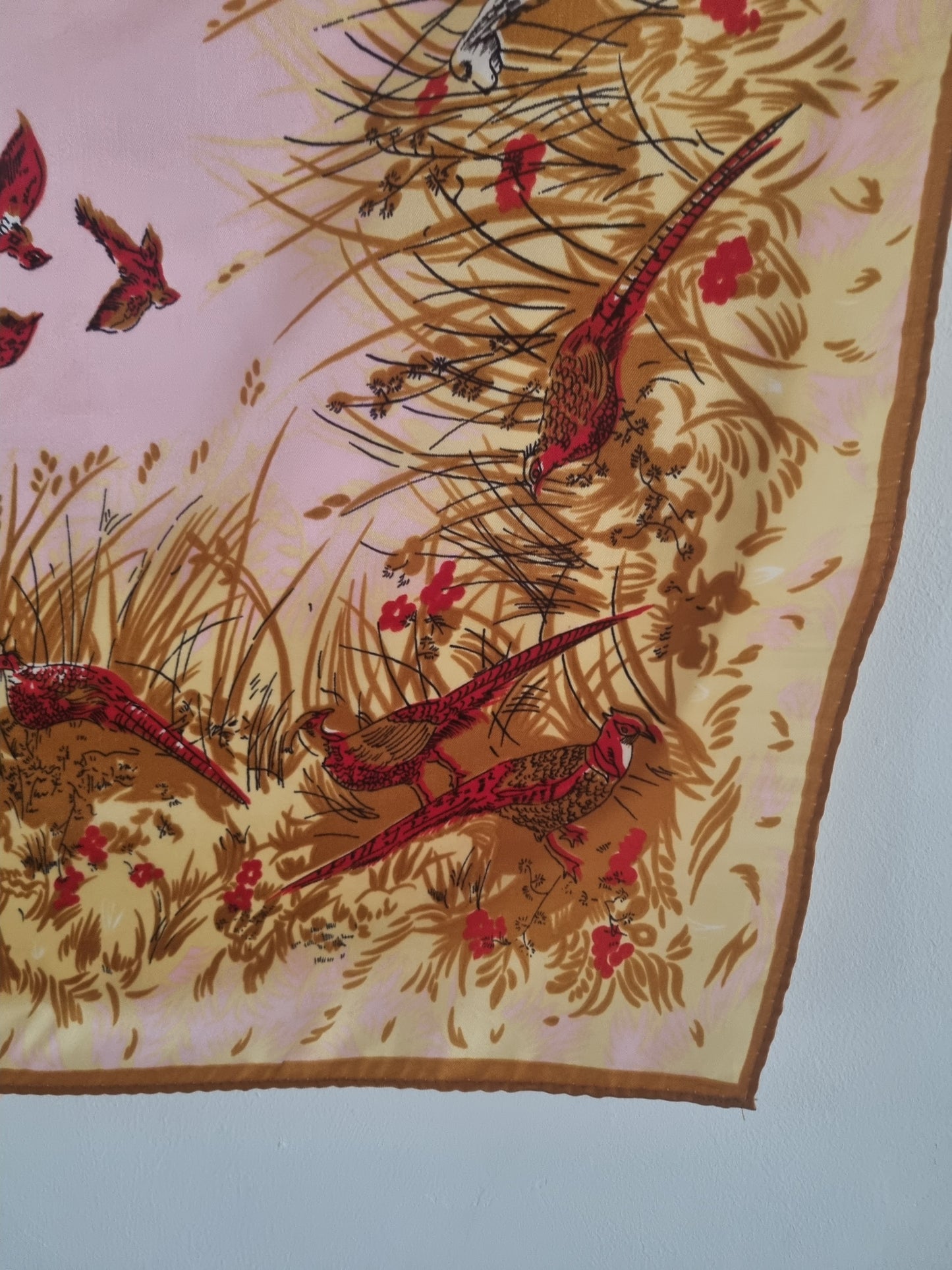Vintage Hunting Pheasant Scarf and Dog Scene Pink and Gold 67cmx67cm