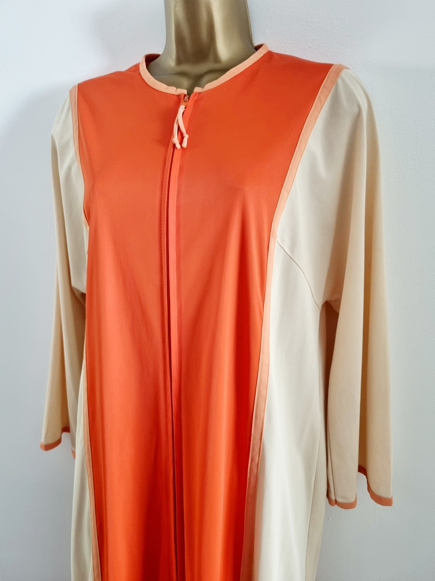 Loungewear by Gossard Vintage 1960s/70s House Coat UK1620 - Vintage Appreciation Society