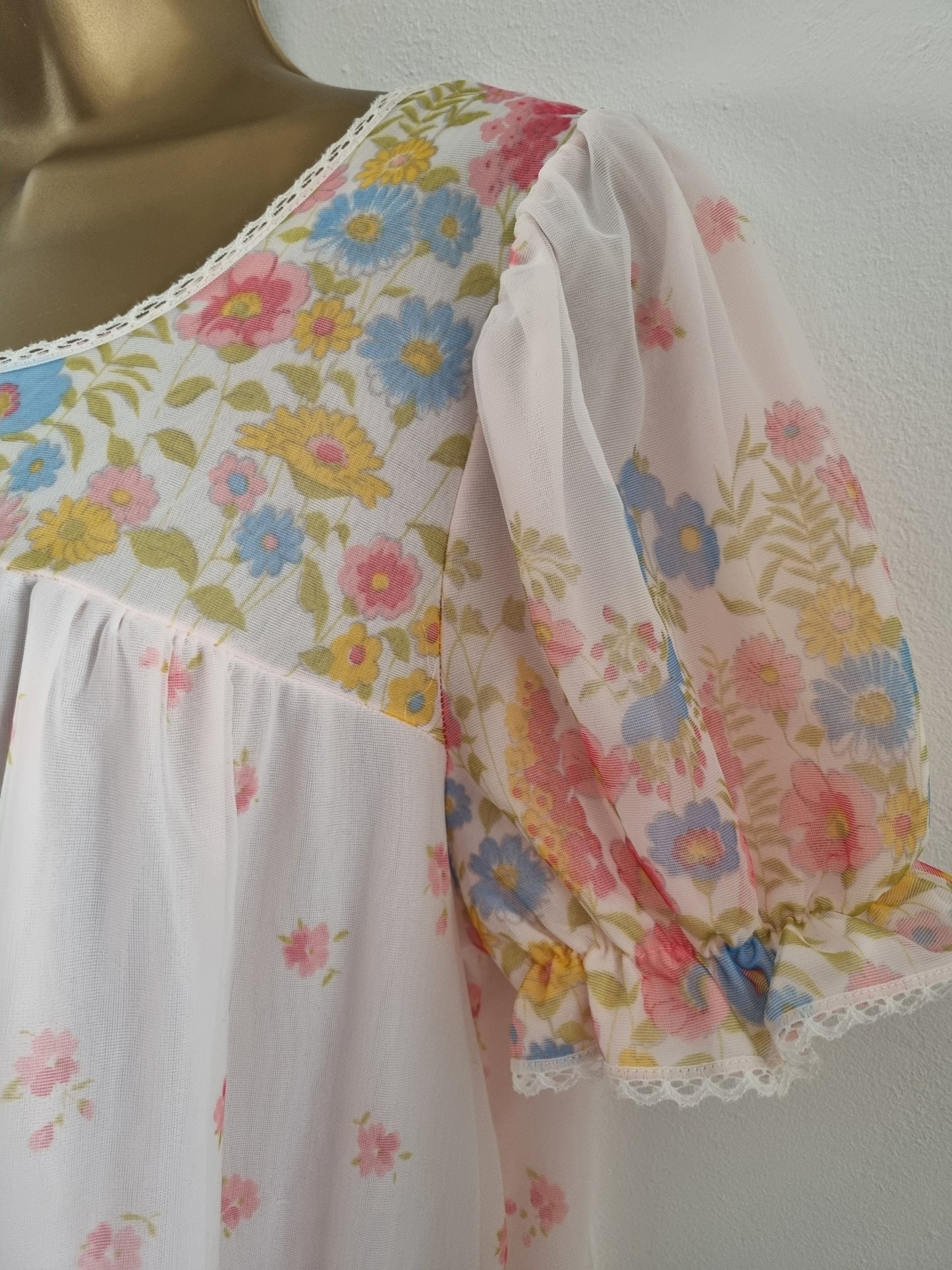 Vintage Lingerie Sleepwear St Michael 1960s Night Dress UK10 12 - Vintage Appreciation Society