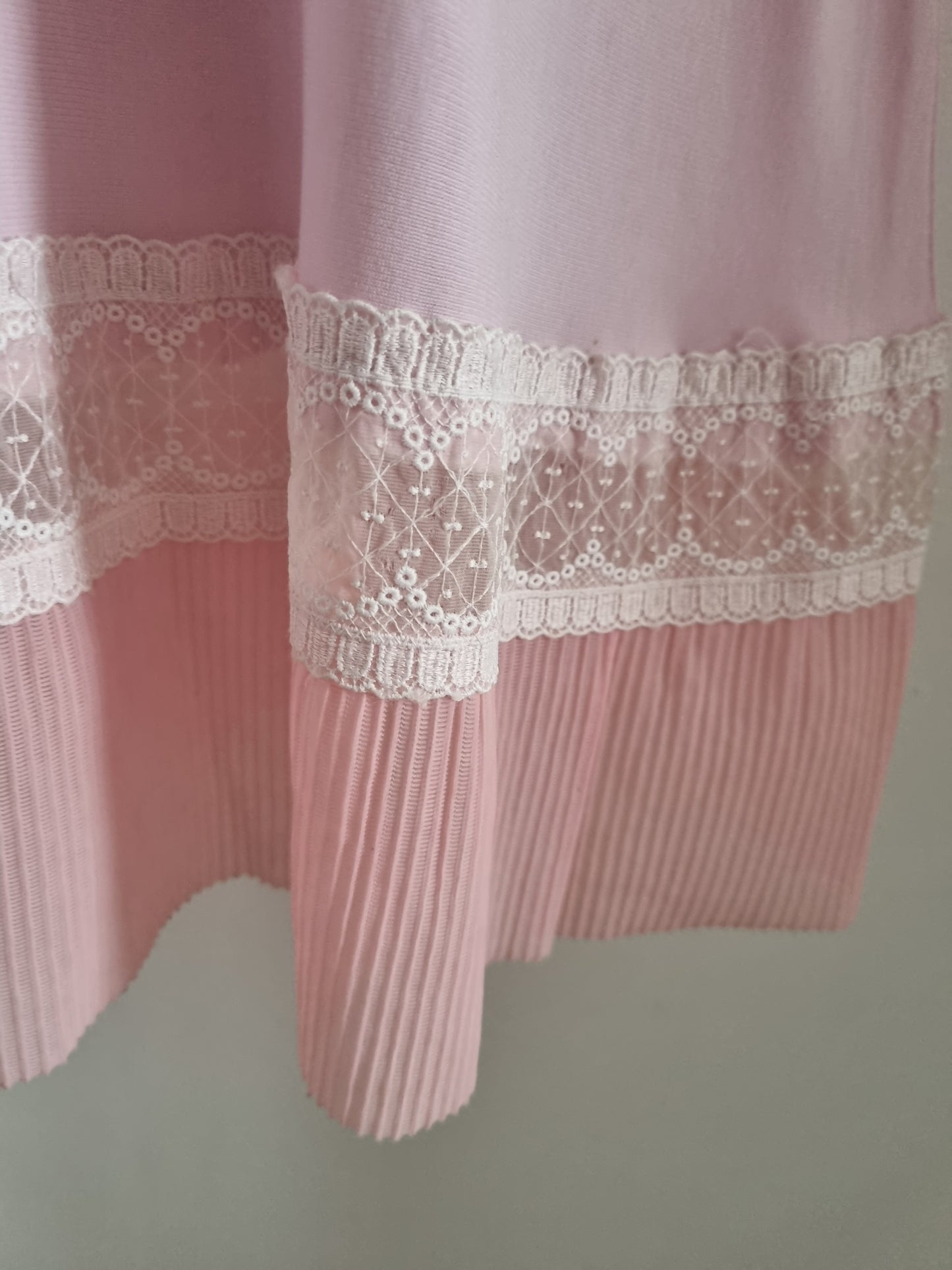 German August Vogel KG 1960s Vintage Slip UK18 Lingerie Chemise - Vintage Appreciation Society