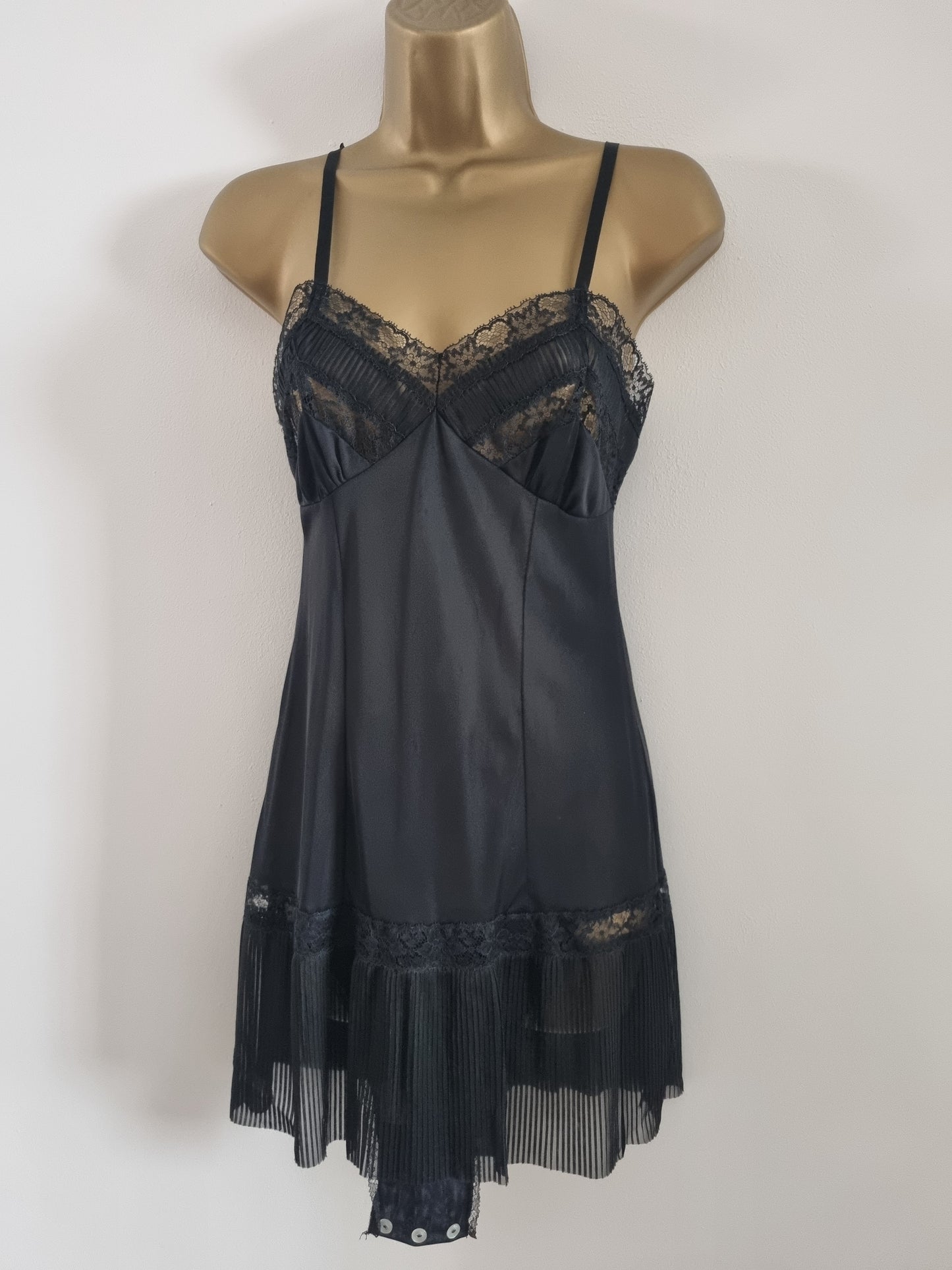 Vintage 1930s Chemise Teddy for Timeless Elegance (UK1214) - Vintage Appreciation Society