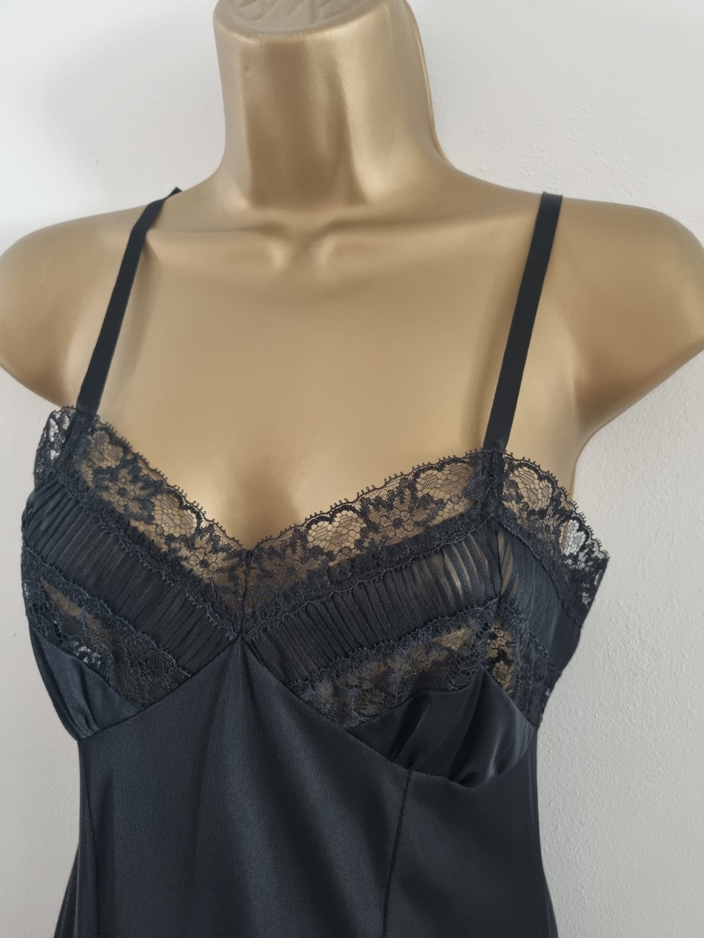 Vintage 1930s Chemise Teddy for Timeless Elegance (UK1214) - Vintage Appreciation Society