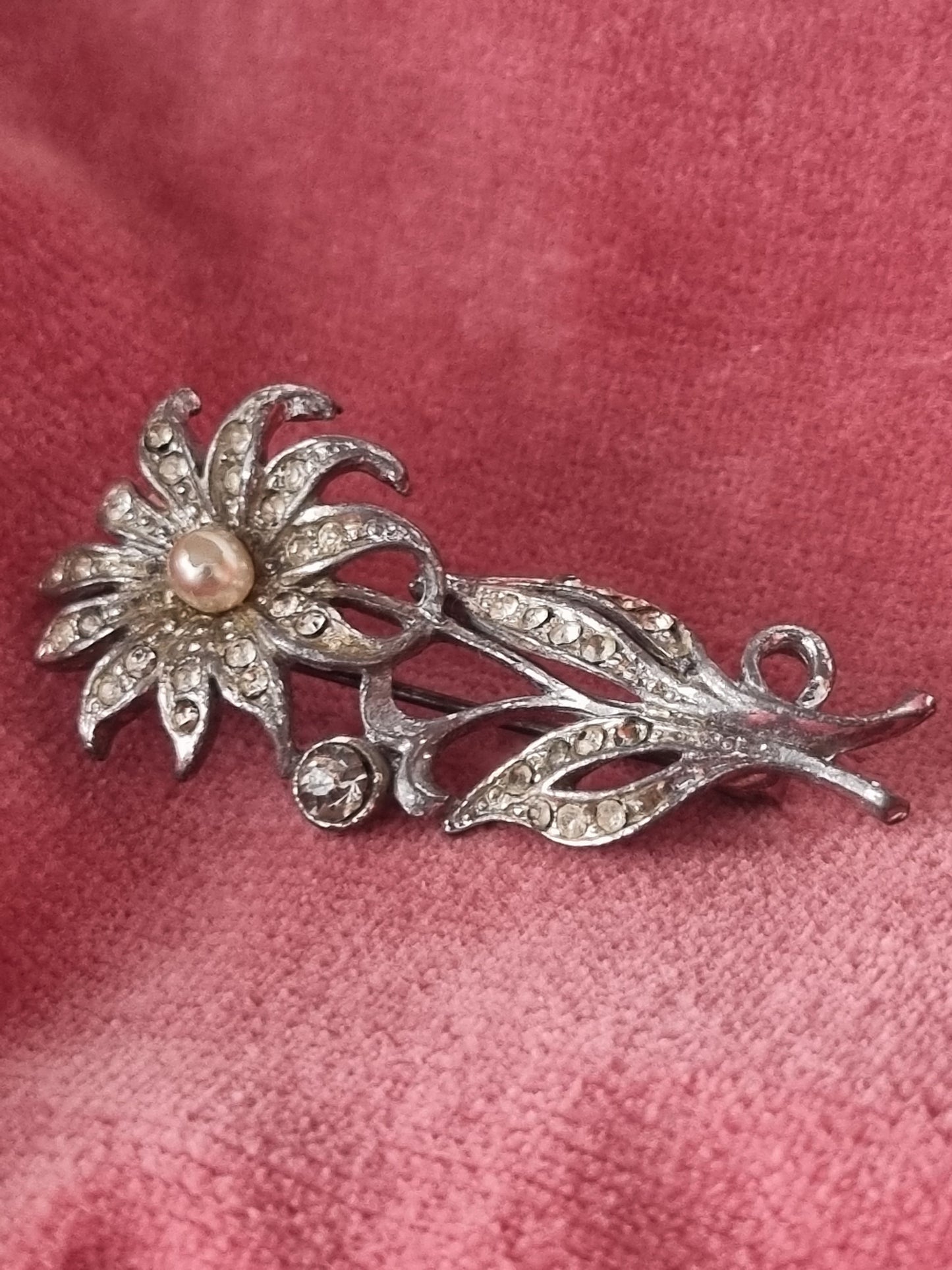 Vintage Brooch 835 Silver and Marcasite Flower Faux Pearl Floral