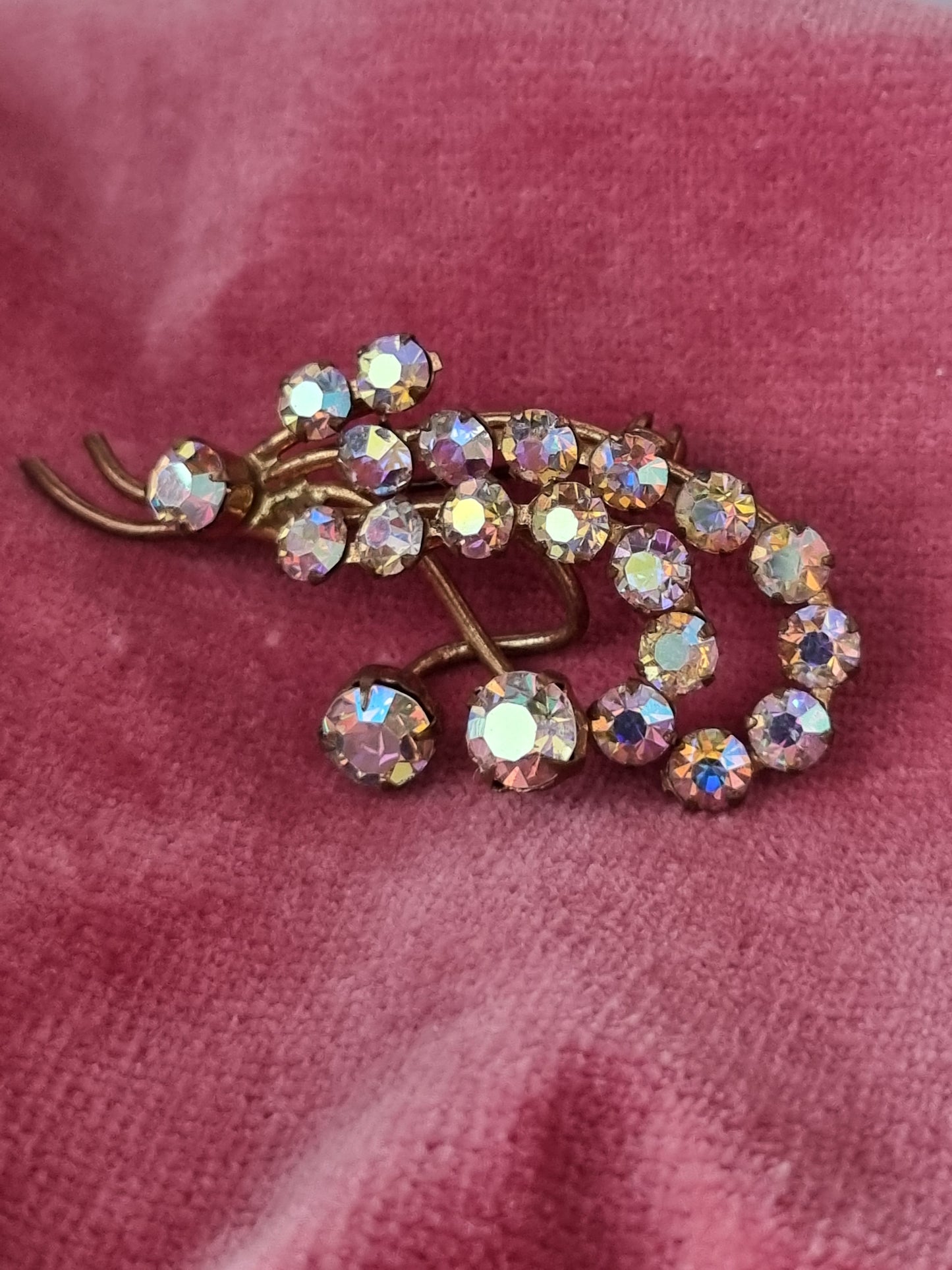 Vintage Brooch Aurora Borealis Bouquet Glass