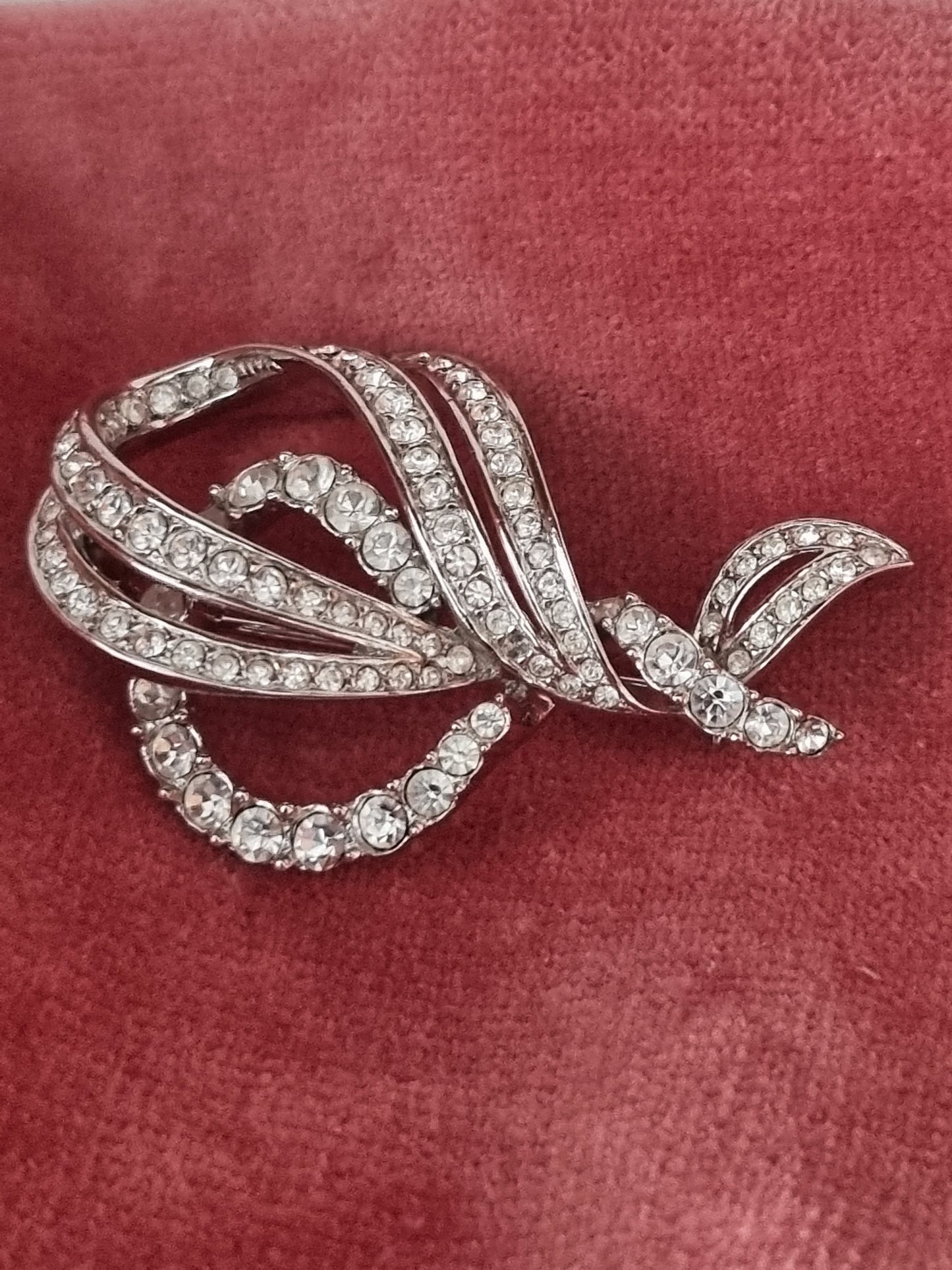 Vintage Brooch Attwood and Sawyer Chrome & Swarovski Crystal. 1960s Ribbon Twist Signed A and S