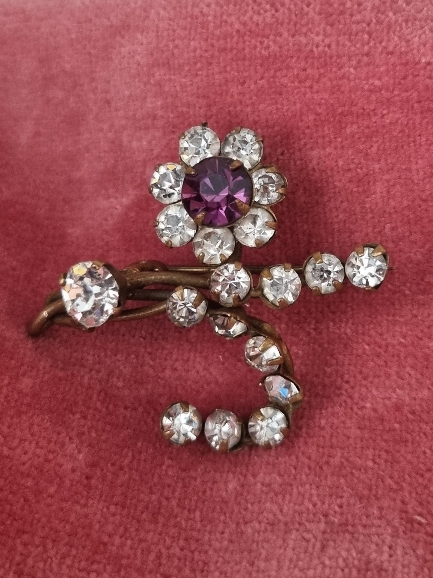 Vintage Brooch Purple Clear Glass Floral 1950s Wirework Rhinestone