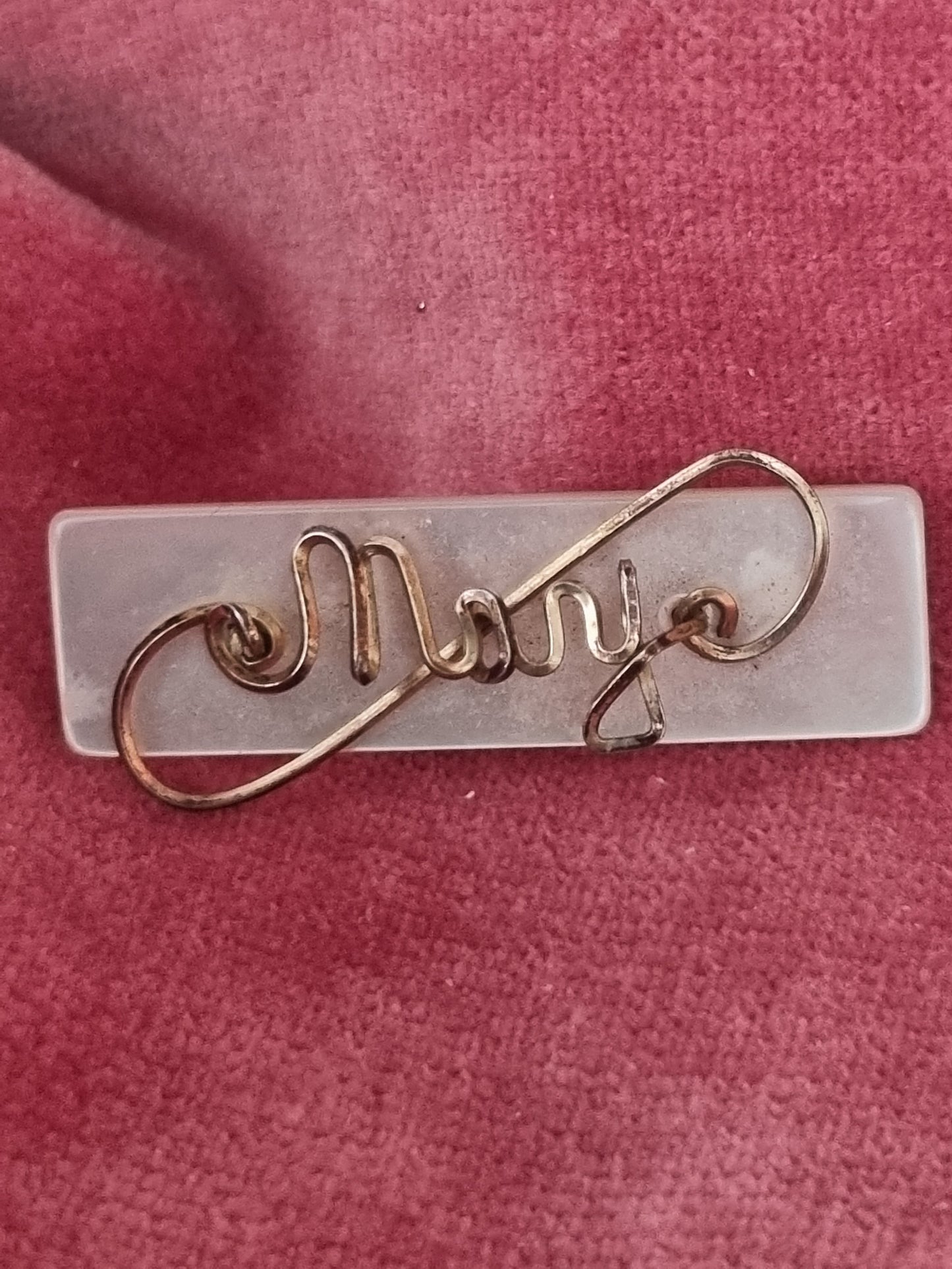 Vintage Brooch Mary Name Gold Tone Imitation Shell 1940s