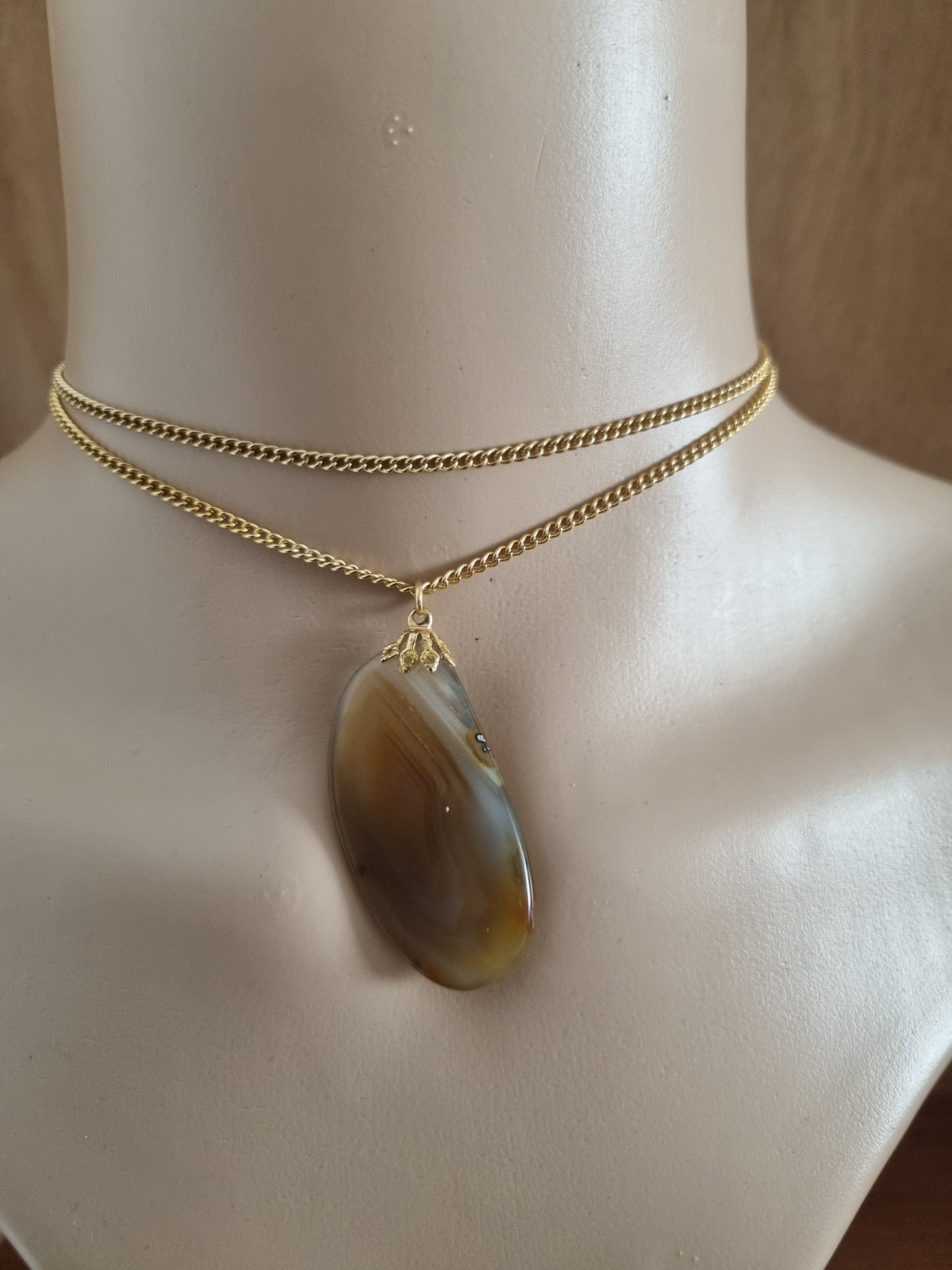 Vintage Necklace Agate Drop Buttery Brown Lilac Accents XL Costume Chain