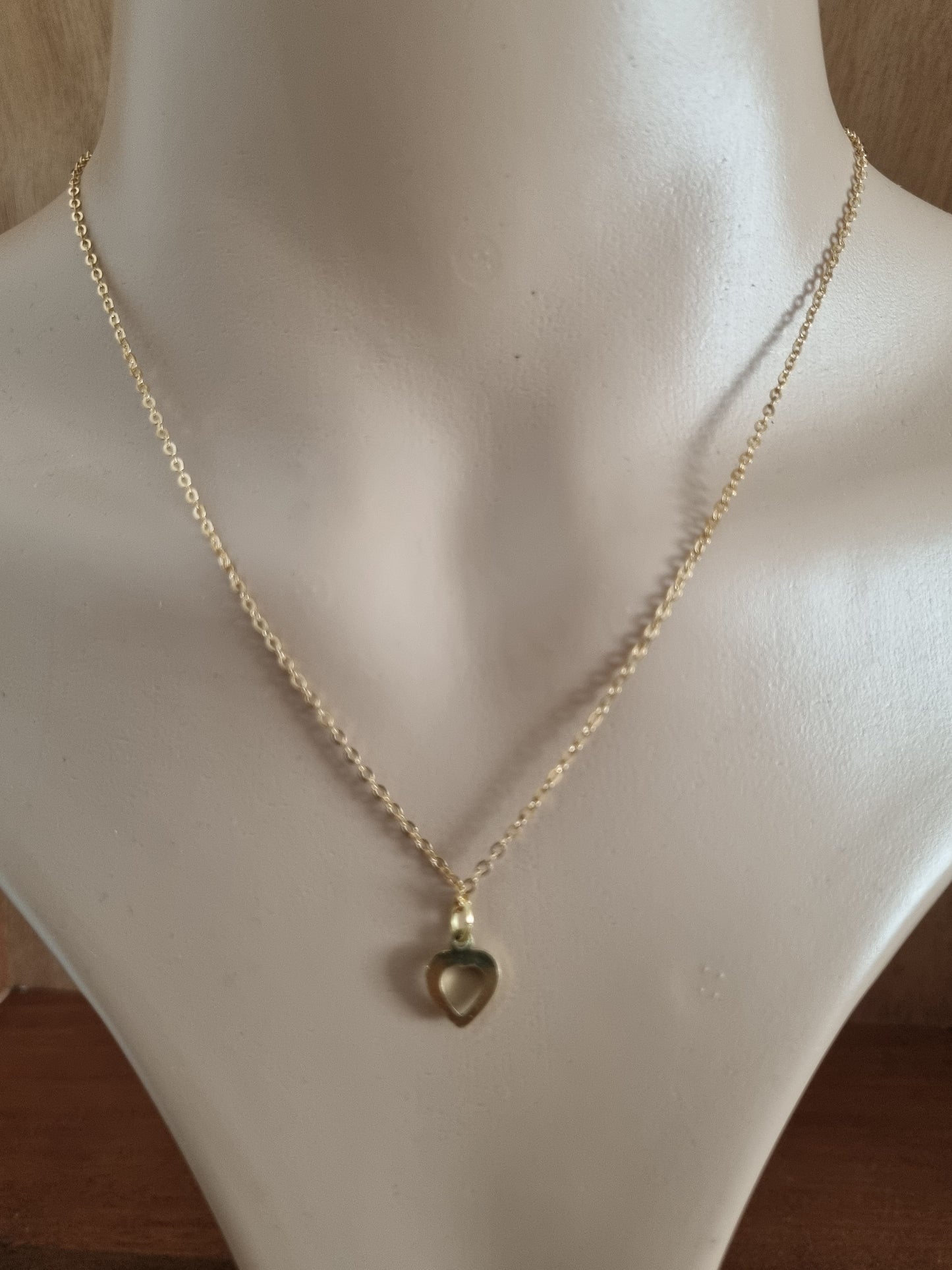 Vintage Necklace 14ct Gold Heart Pendant Stamped K and L