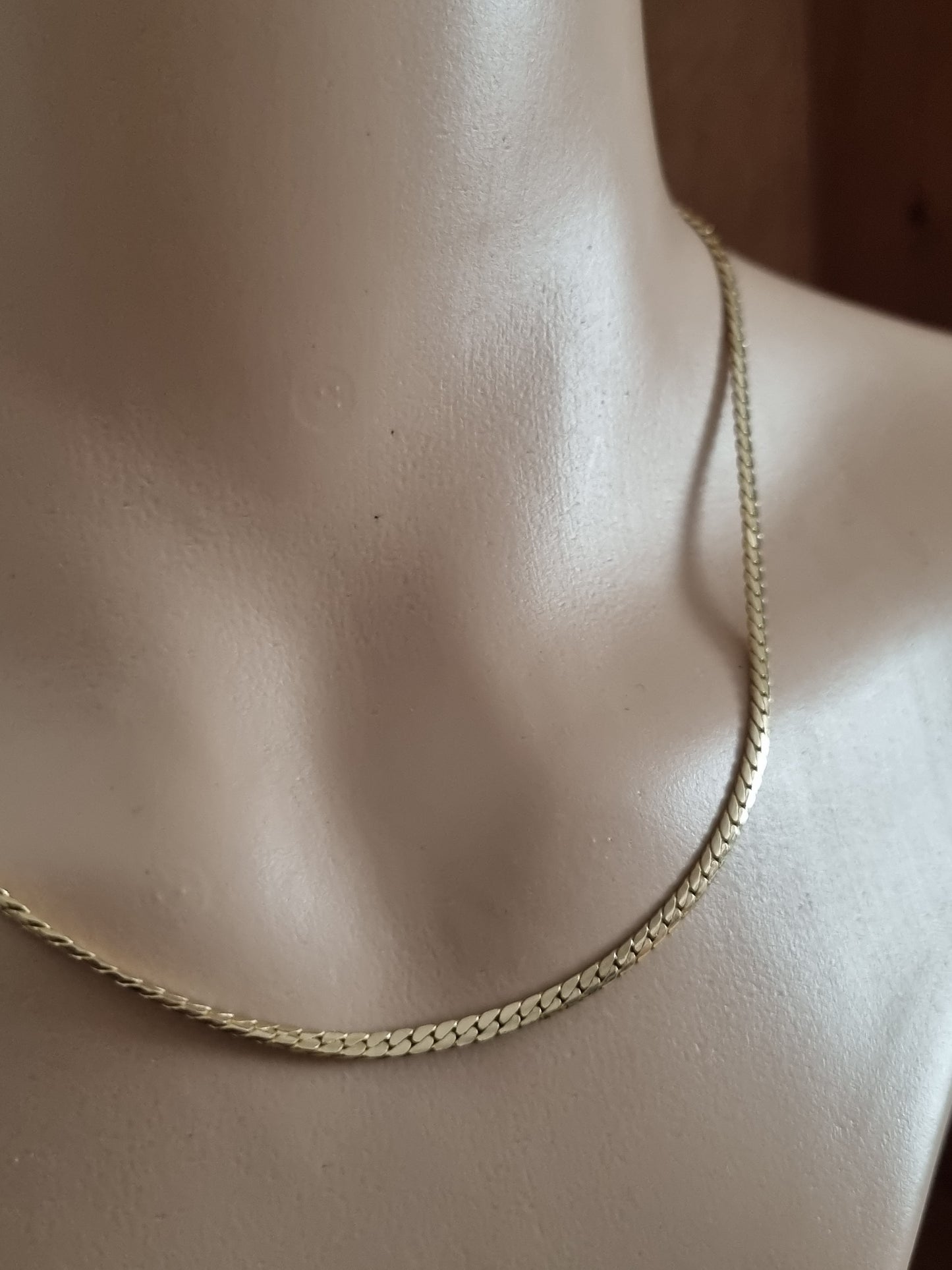 Vintage Necklace Gold Tone Herringbone Curb Chain Link