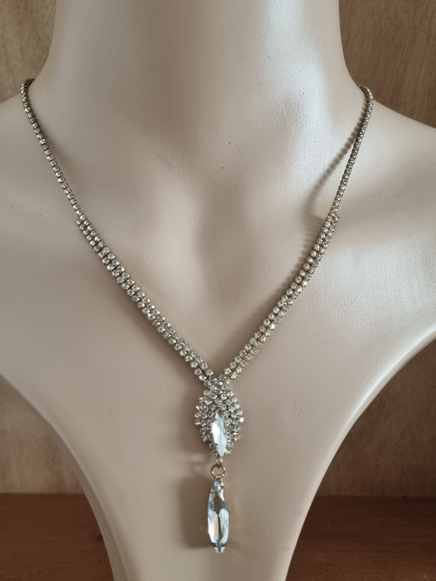 Vintage Necklace 50s Rhinestone Gold Tone Choker Prong Set