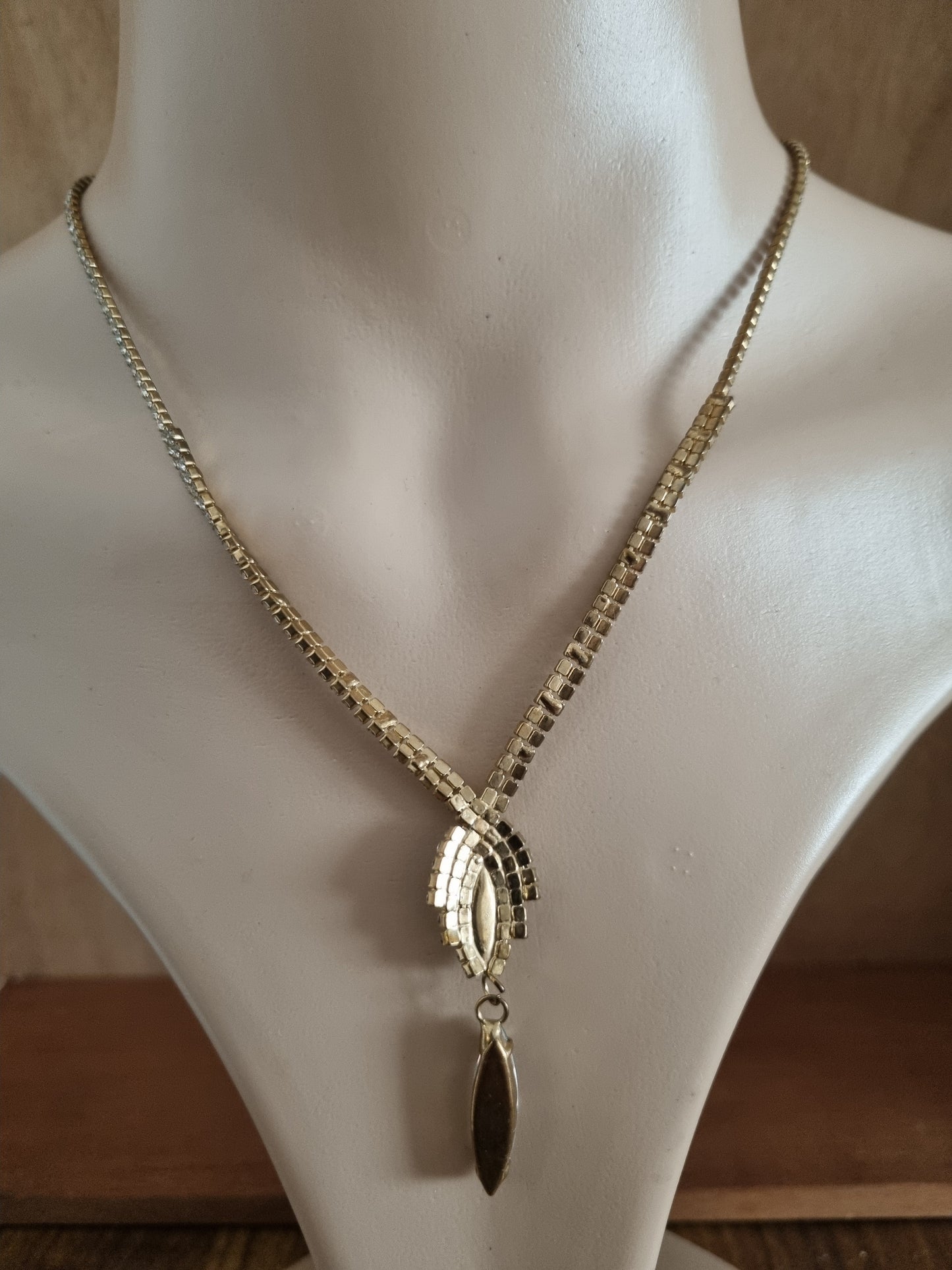 Vintage Necklace 50s Rhinestone Gold Tone Choker Prong Set