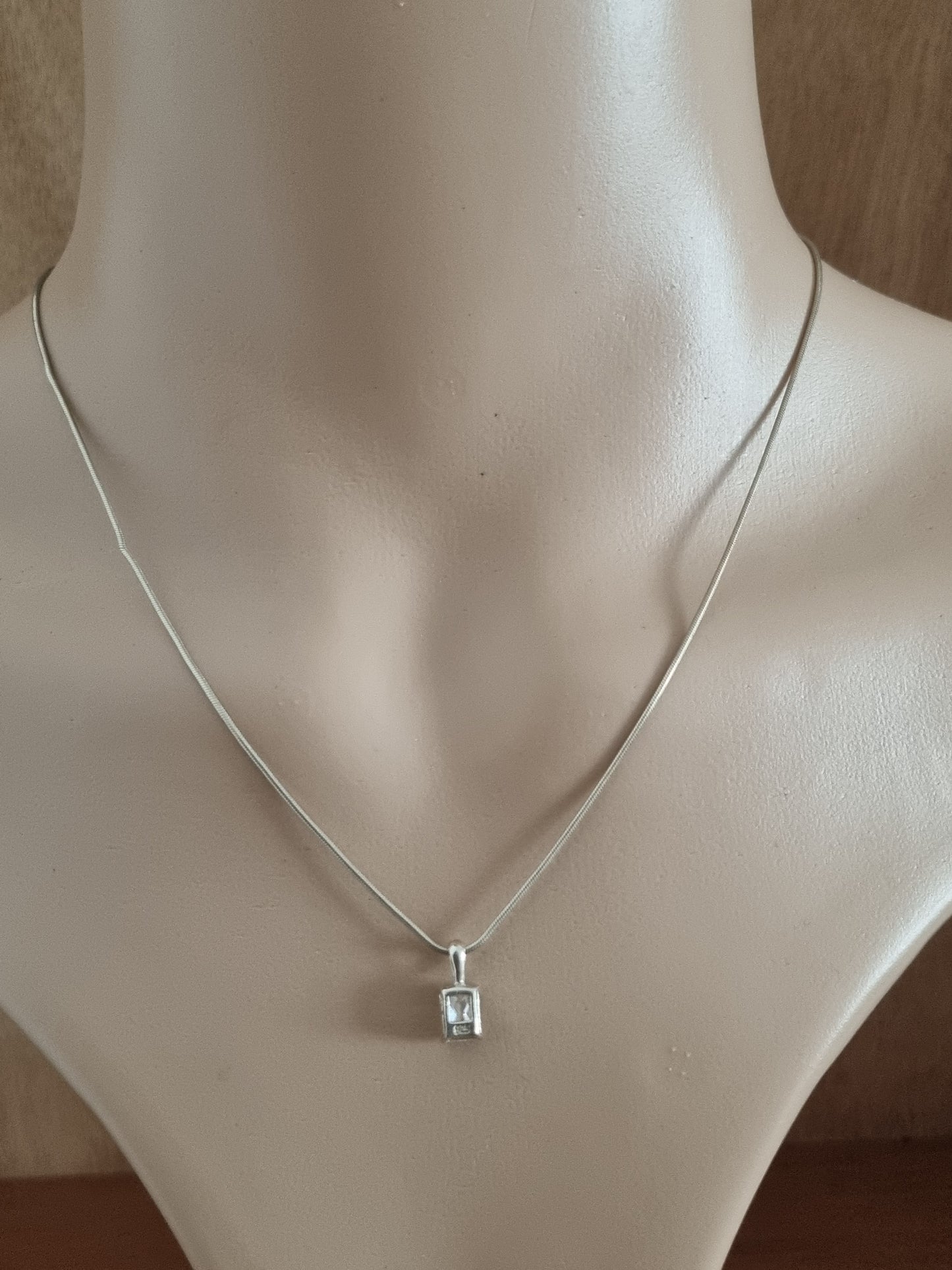 Vintage Necklace 925 Sterling Silver Square Cubic Zirconia Drop Pendant and Chain