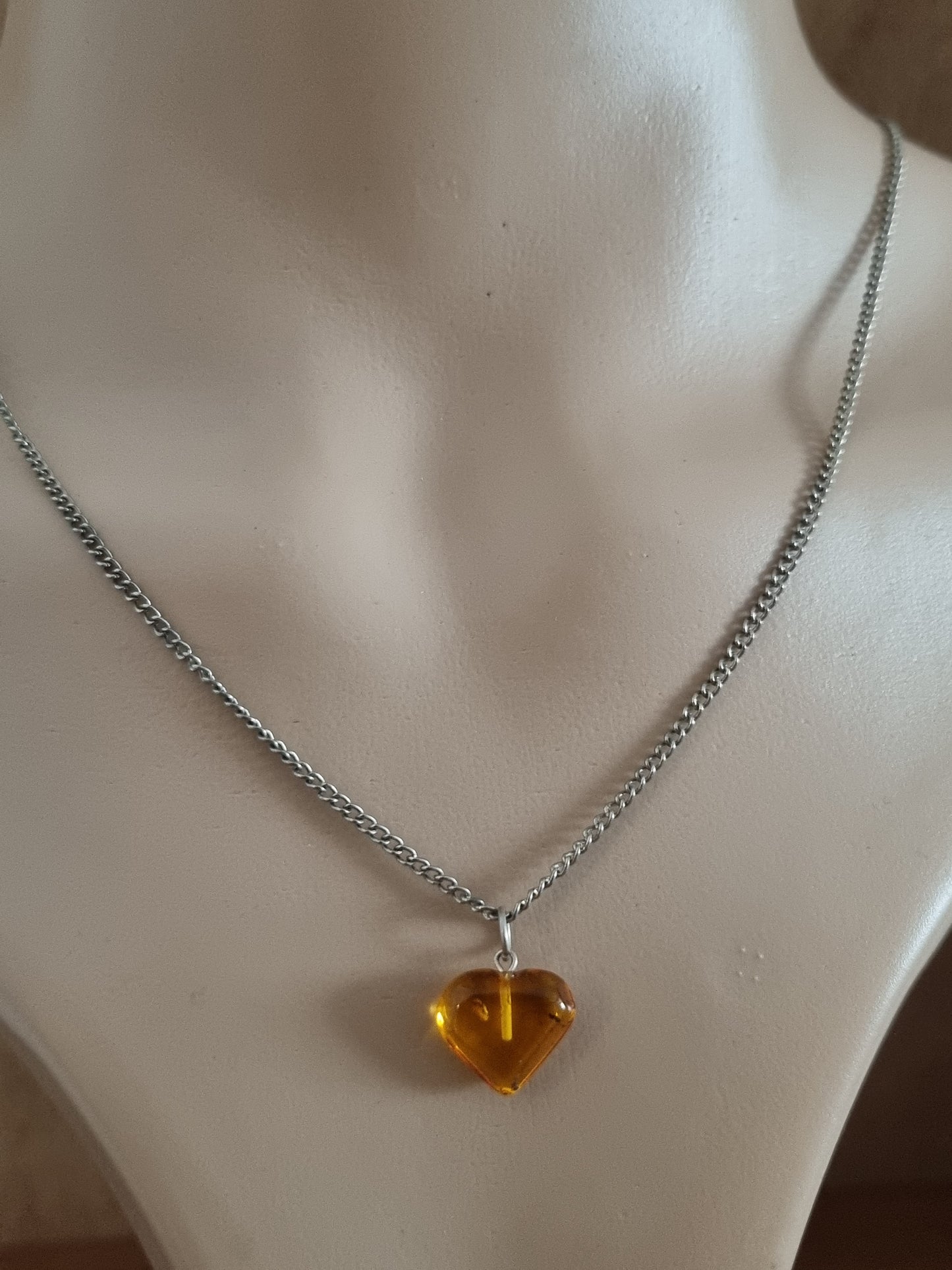 Vintage Necklace Silver Tone Natural Amber Heart Stone Orange