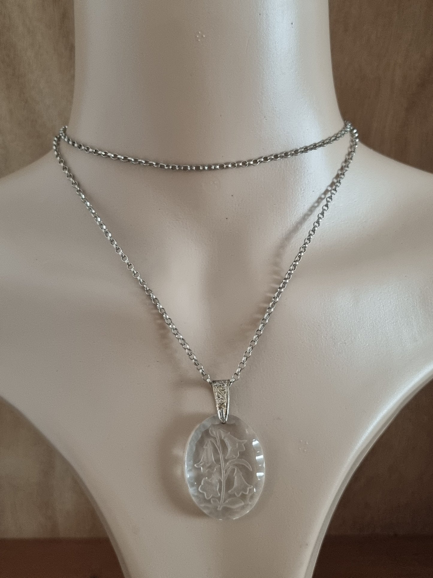Vintage Necklace 925 Sterling Silver Chain. Reversed Carved EngravedPlastic Flower Pendant
