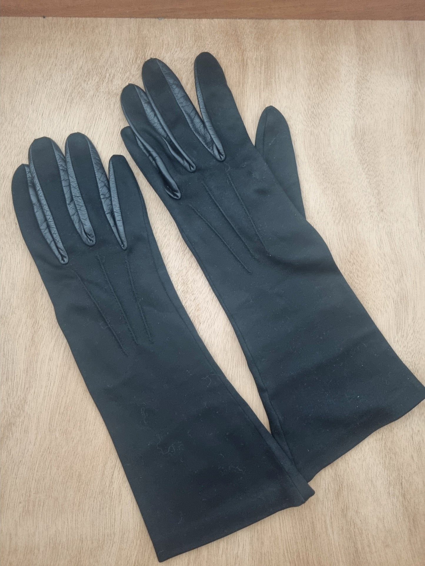 Vintage Gloves Cornelia Jones Black Cotton Made in England