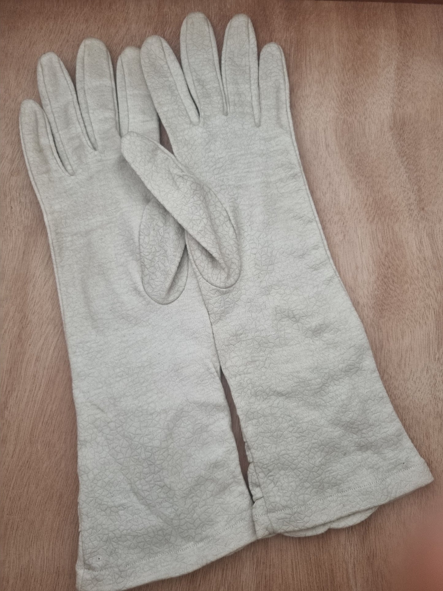 Vintage Gloves Cream White Ruched Polymix Empire Made