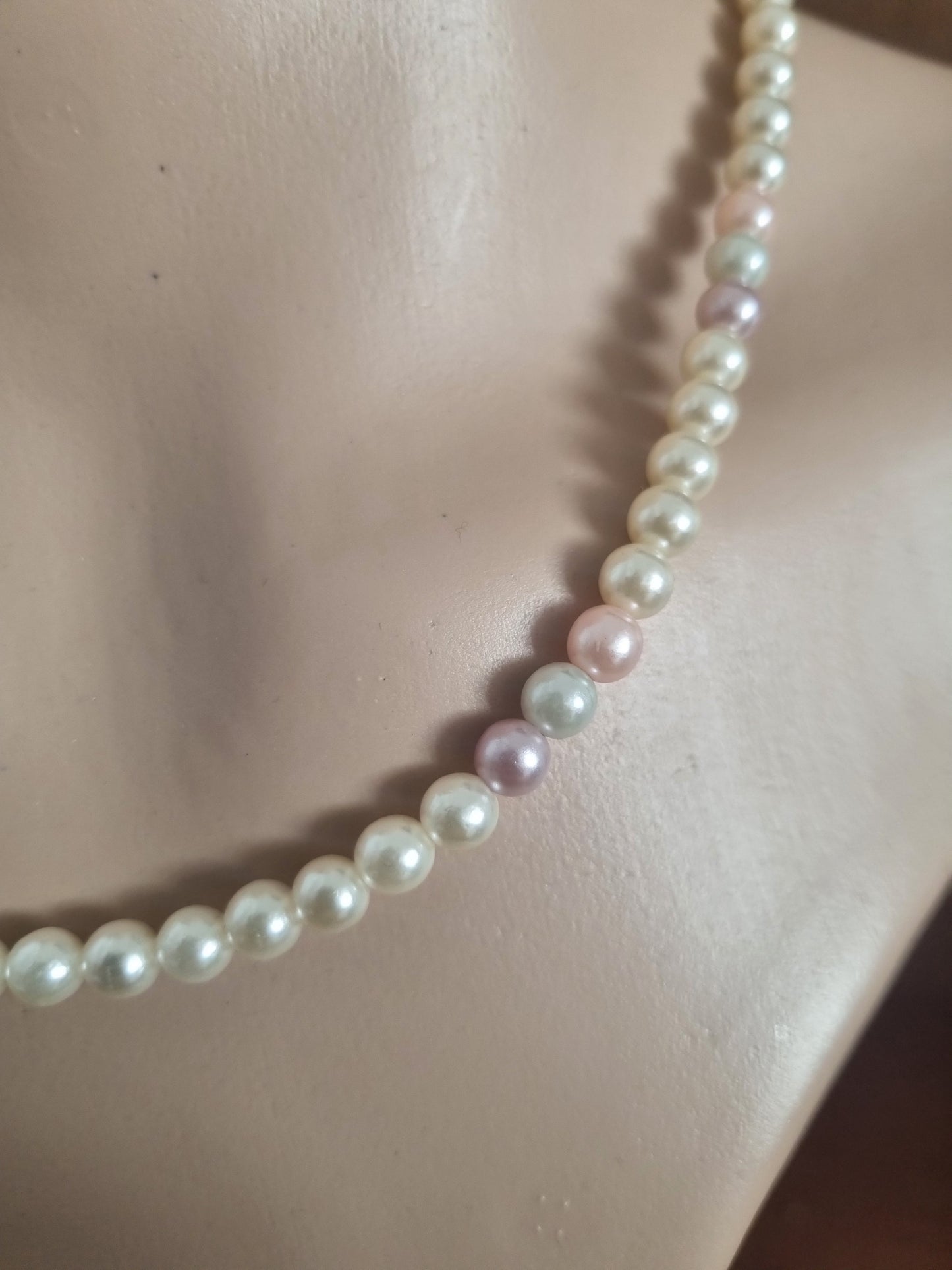 Vintage Necklace Multicoloured Faux Pearls 90s