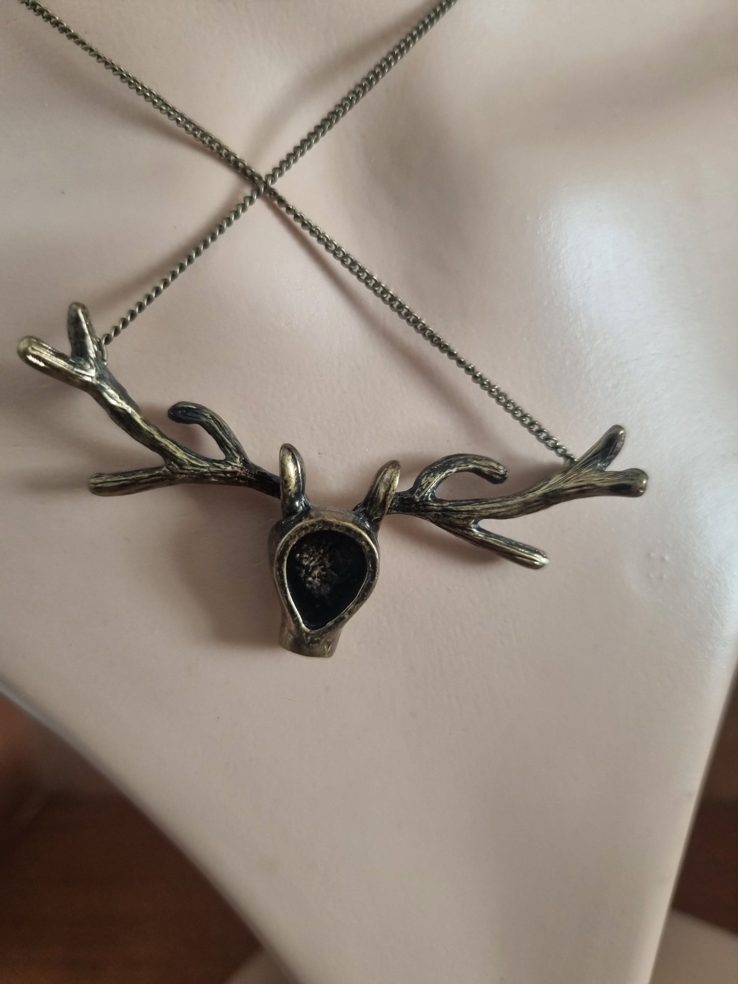 Vintage Necklace Deep Bronze Tone Metal Necklace