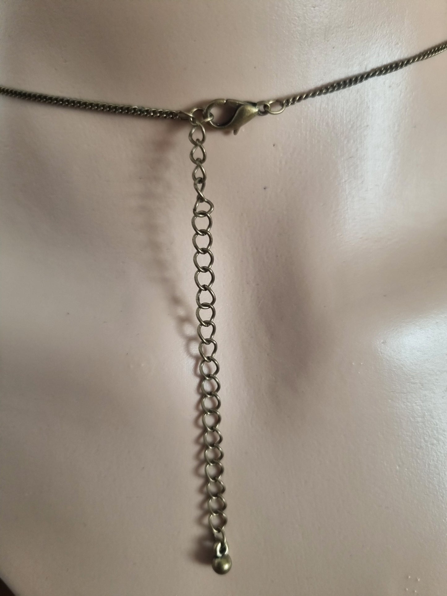 Vintage Necklace Deep Bronze Tone Metal Necklace