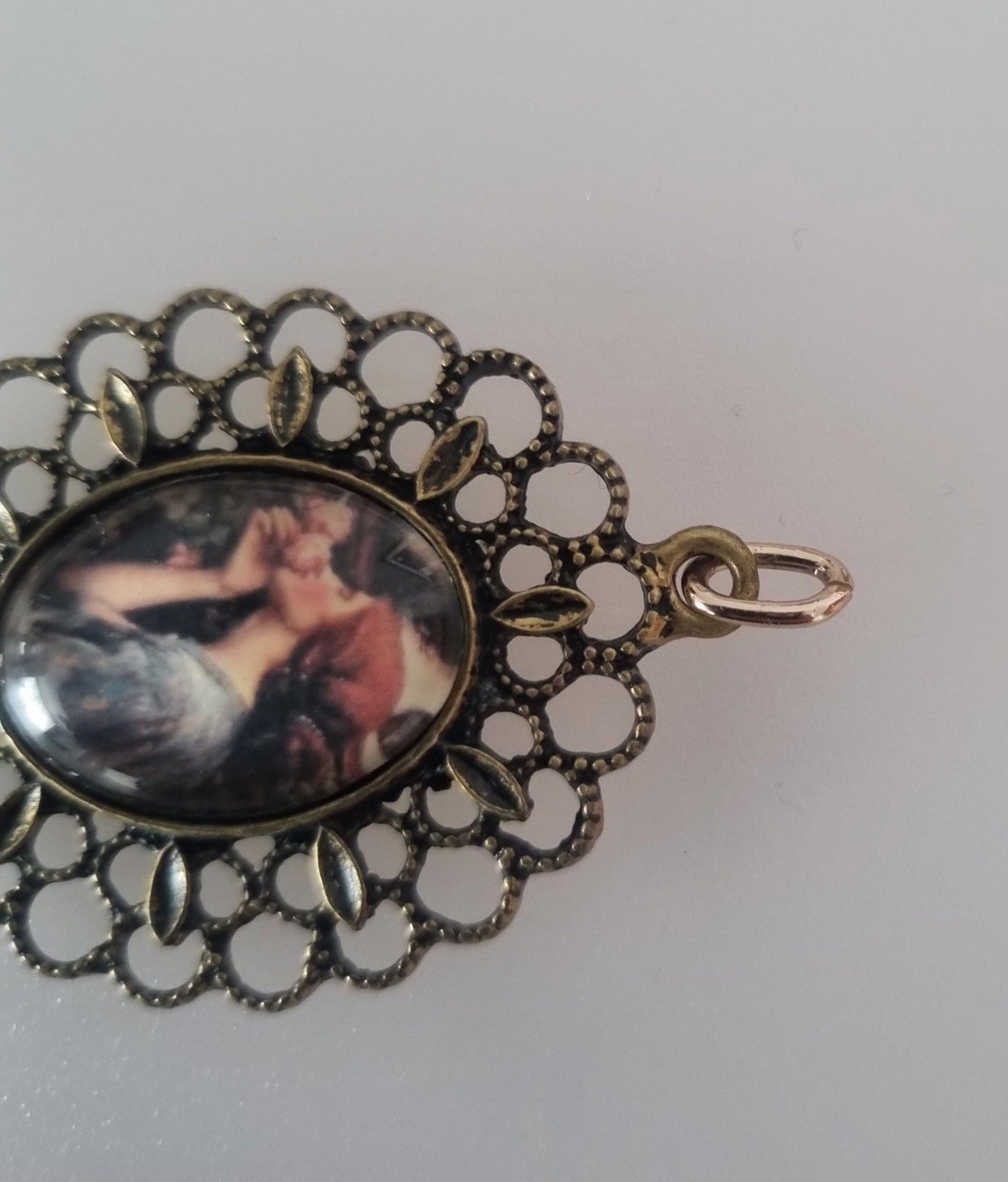 Vintage Pendant Charm Lady with Rose Pre-Raphelite Bronze