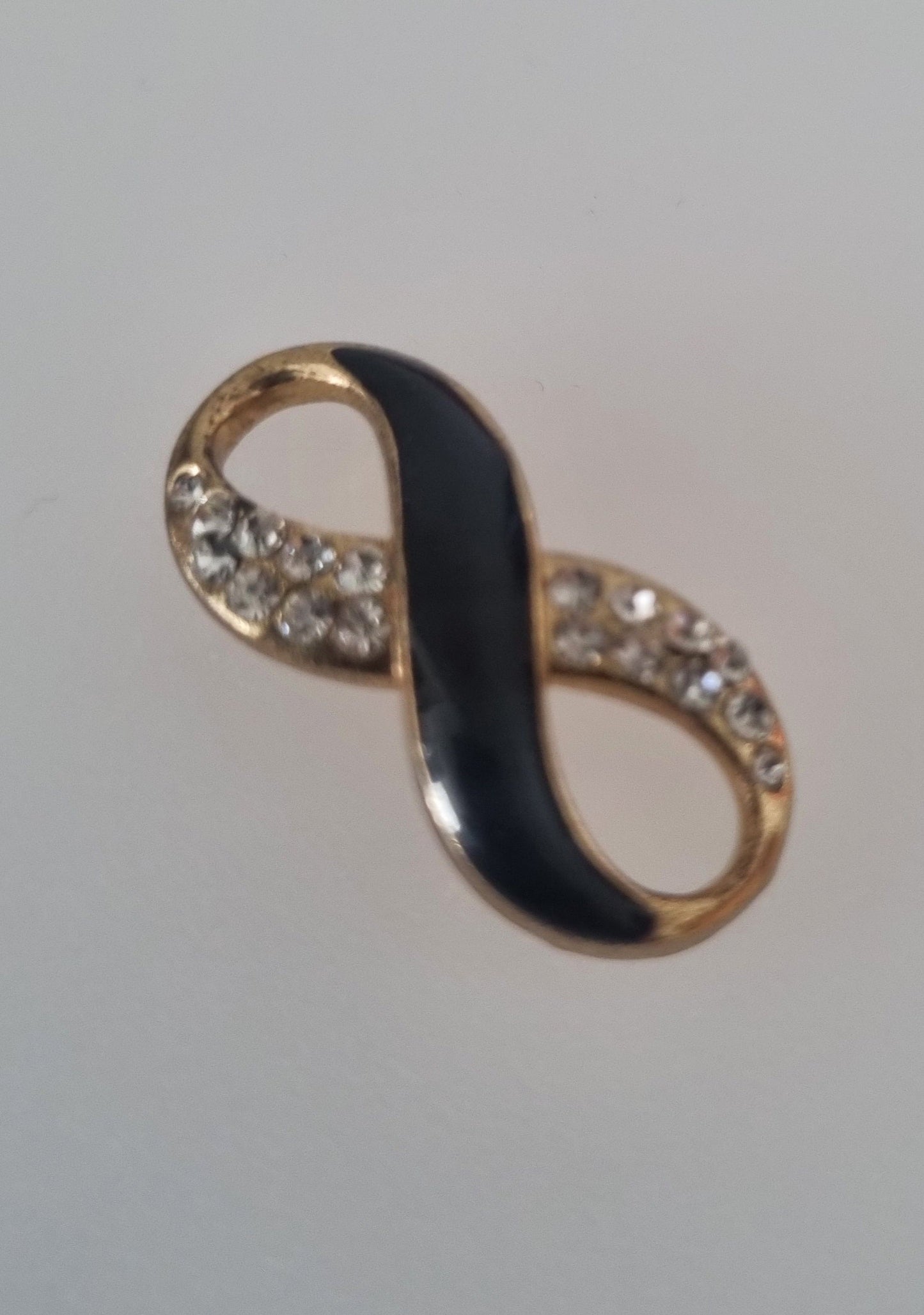 Vintage Pendant Charm Gold Plated Enamel Infinity Symbol