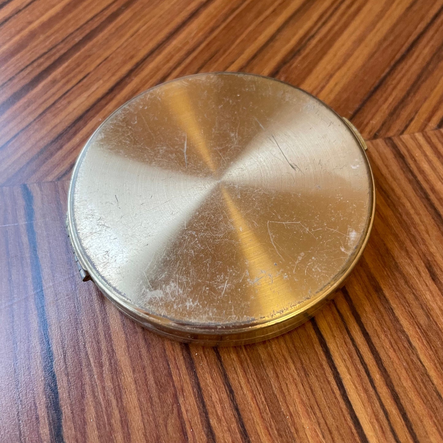 Compact Vintage Gold Tone Metal Powder Compact with Mirror