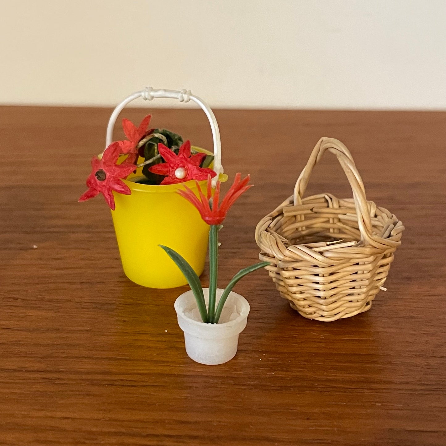 Dolls House Furniture Red Flowers Yellow Bucket Wicker Basket Set