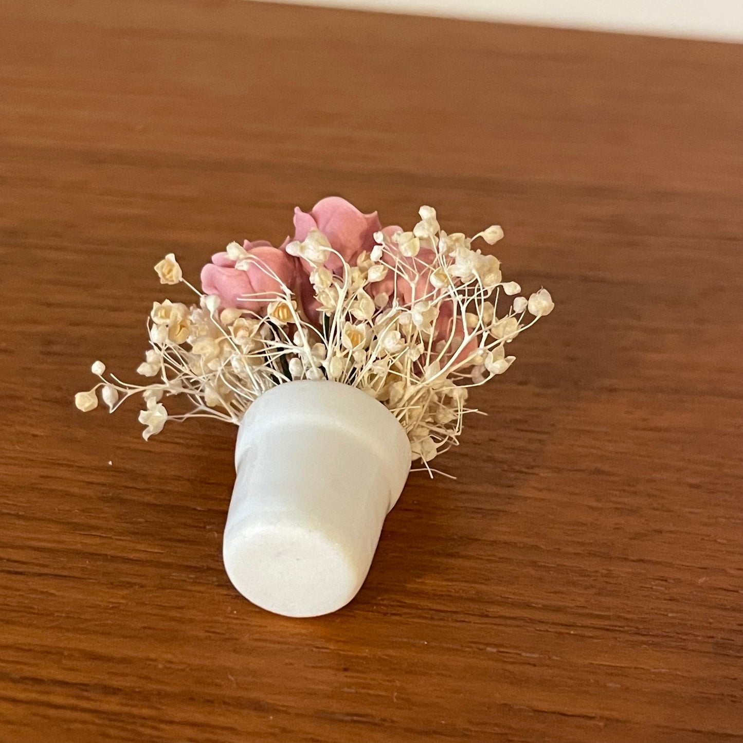 Dolls House Furniture Bouquet of Flowers White and Pink Ceramic
