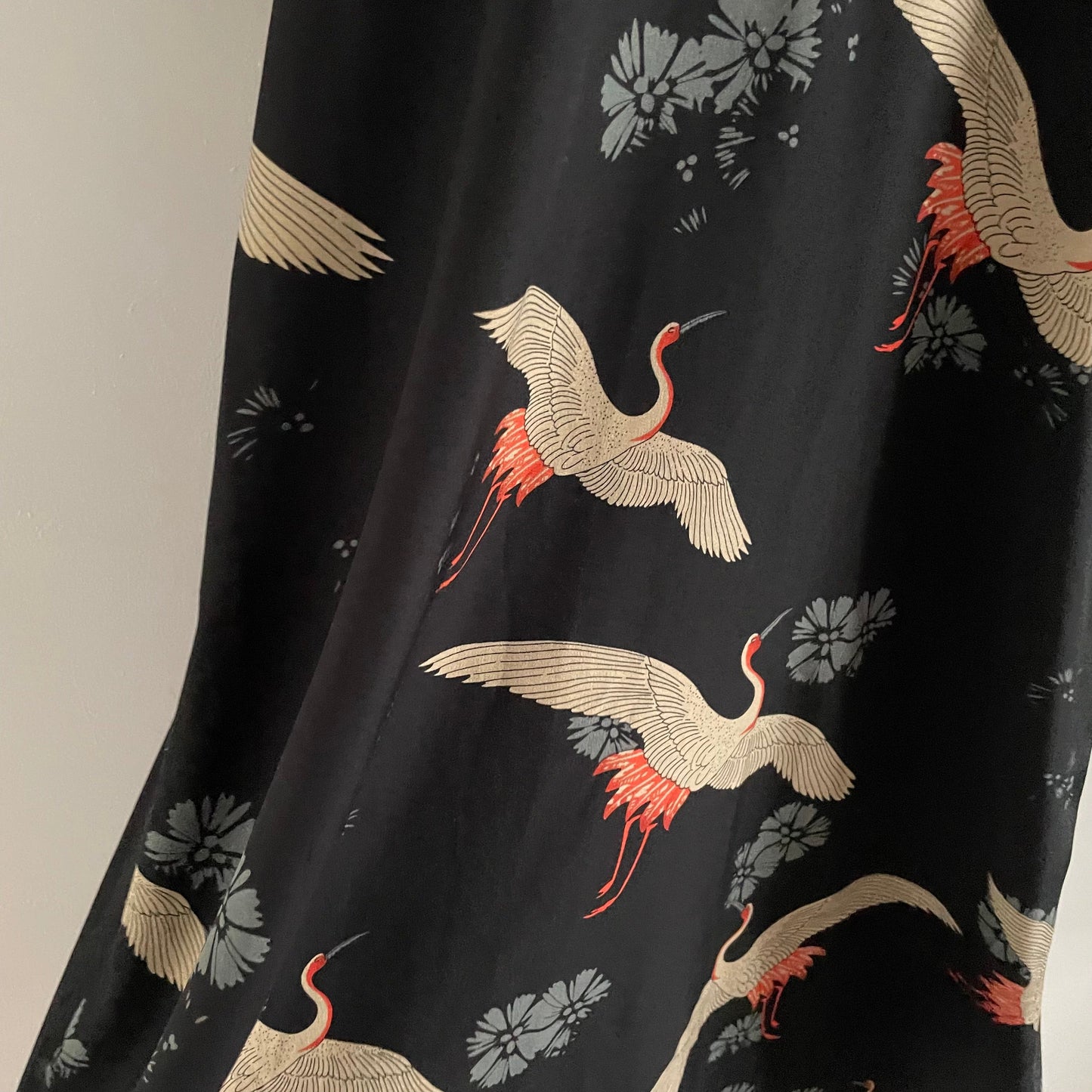 Preloved Black Patterned Yumi Stork Dress with Batwing Sleeves