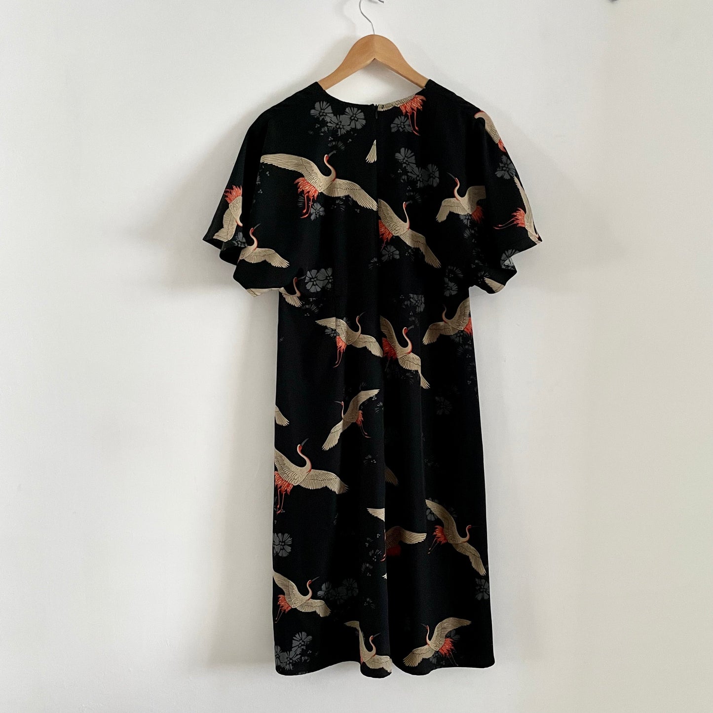 Preloved Black Patterned Yumi Stork Dress with Batwing Sleeves