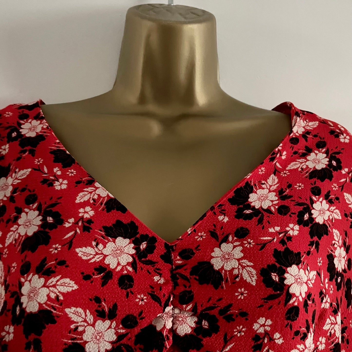 Preloved Red, Black & Pink Ditsy Floral Asymmetric Dress