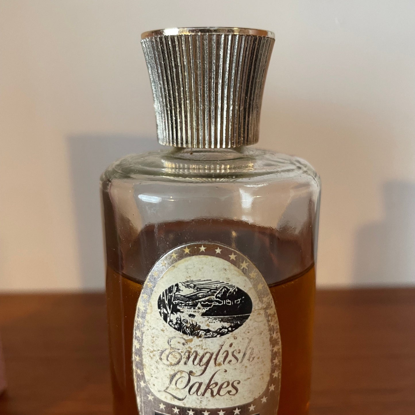 Vintage Perfume Cascades White Moss by English Moaves 100ml