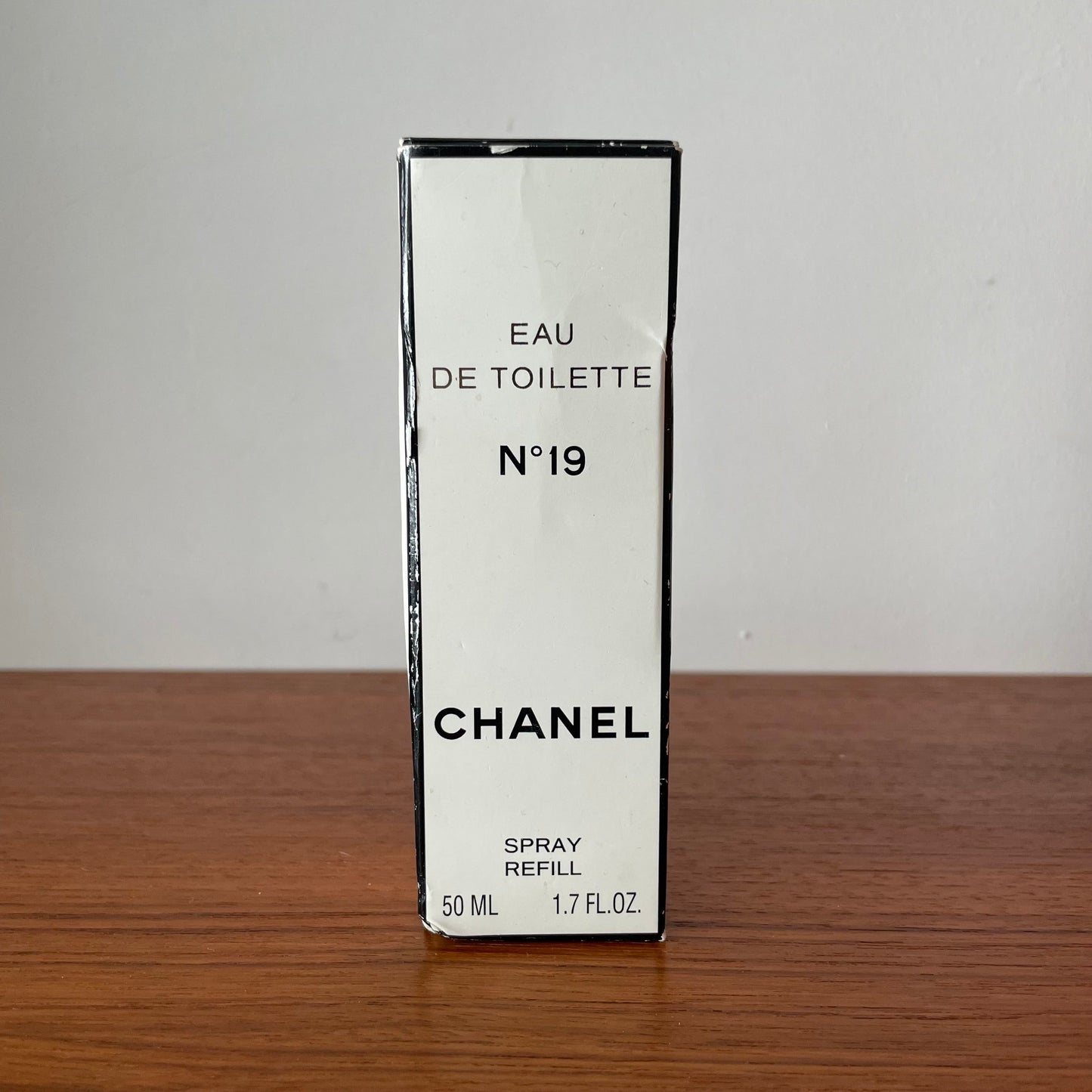 Vintage No 19 Chanel Paris Eau De Parfum Spray Refill 50ml