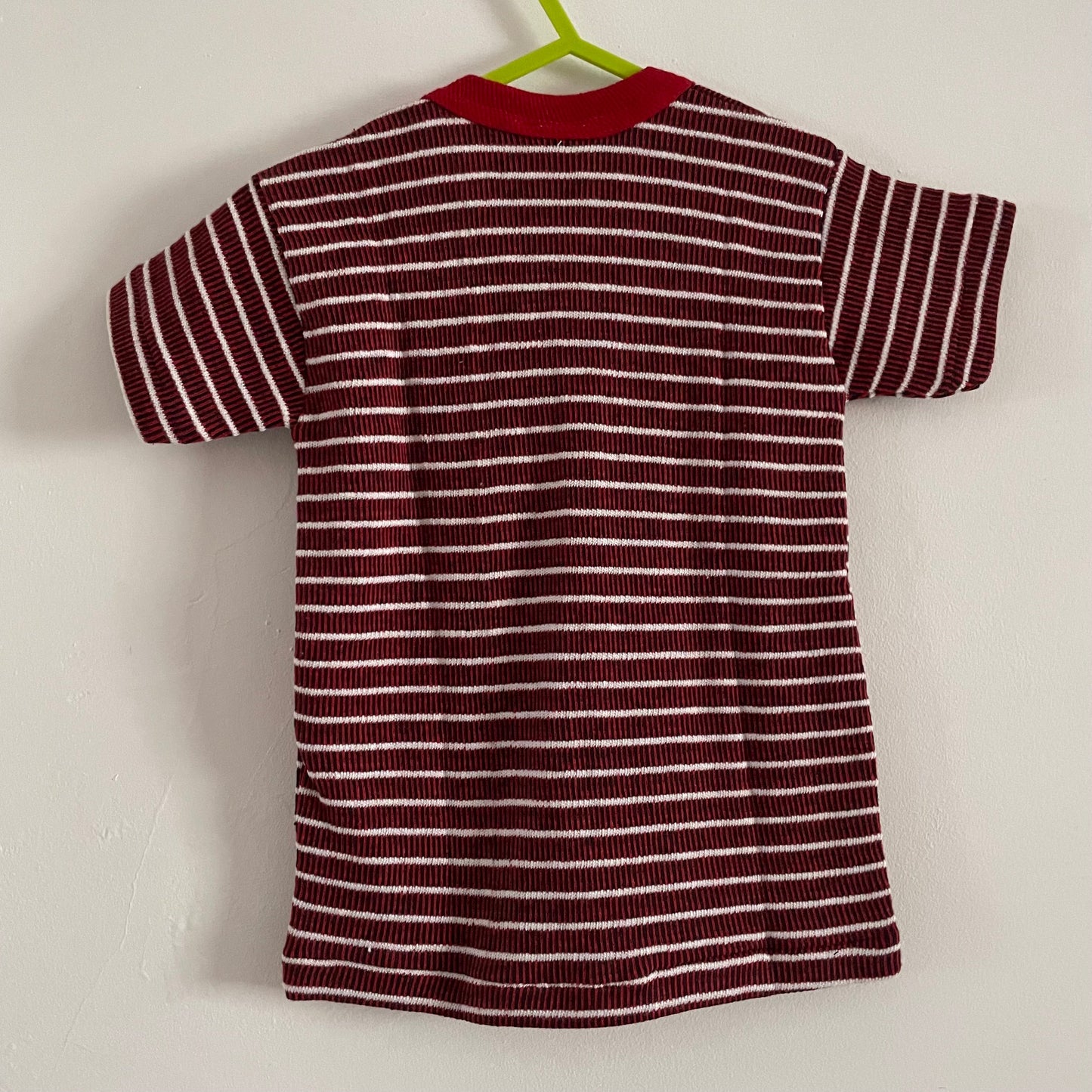 TShirt Vintage Deadstock Red and White Striped Children's Jersey Knit