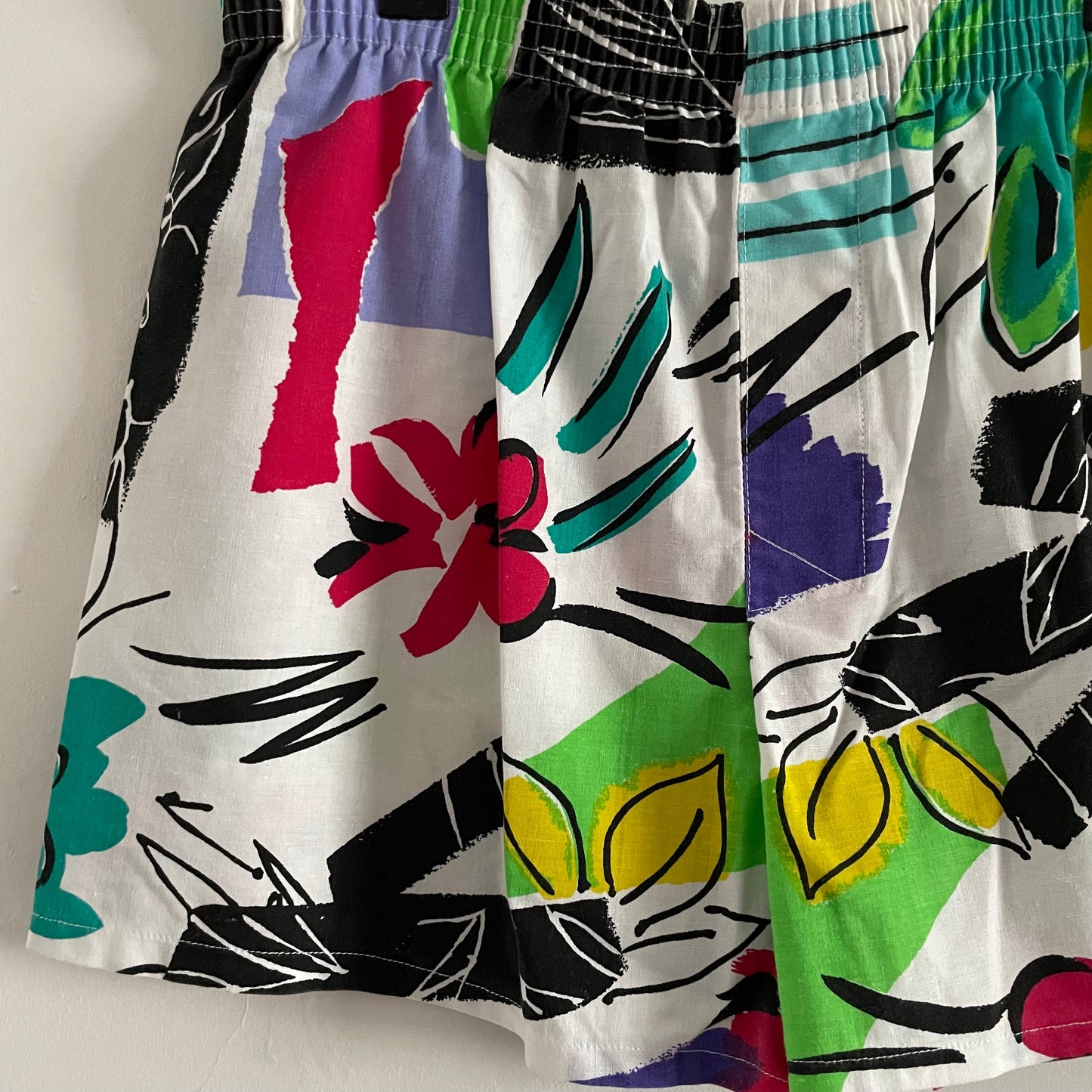 Vintage Mary Quant White and Multicoloured Floral Patterned Shorts