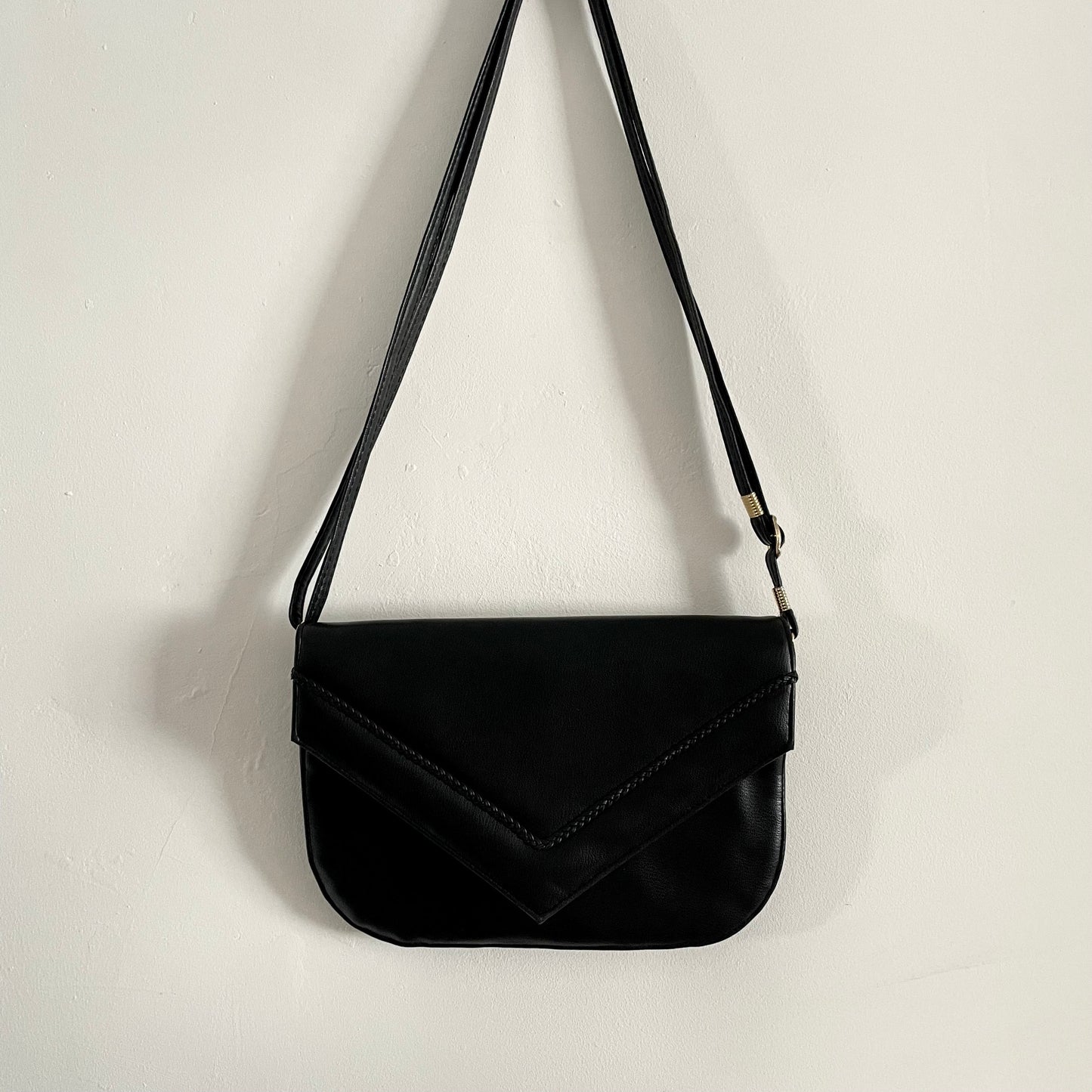 5 Compartment Black Leather Envelope Shoulder Handbag Vintage