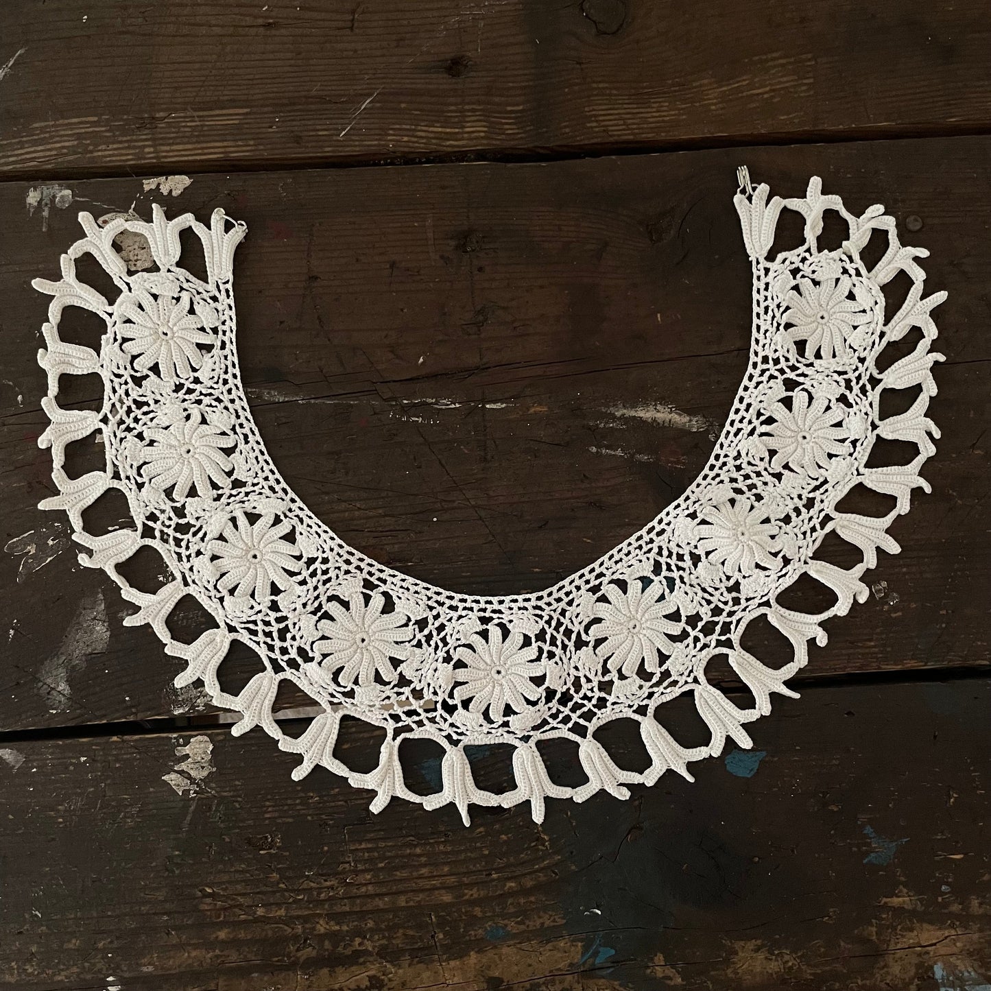 Collar Antique Irish Crochet Cotton Floral round lace white collar