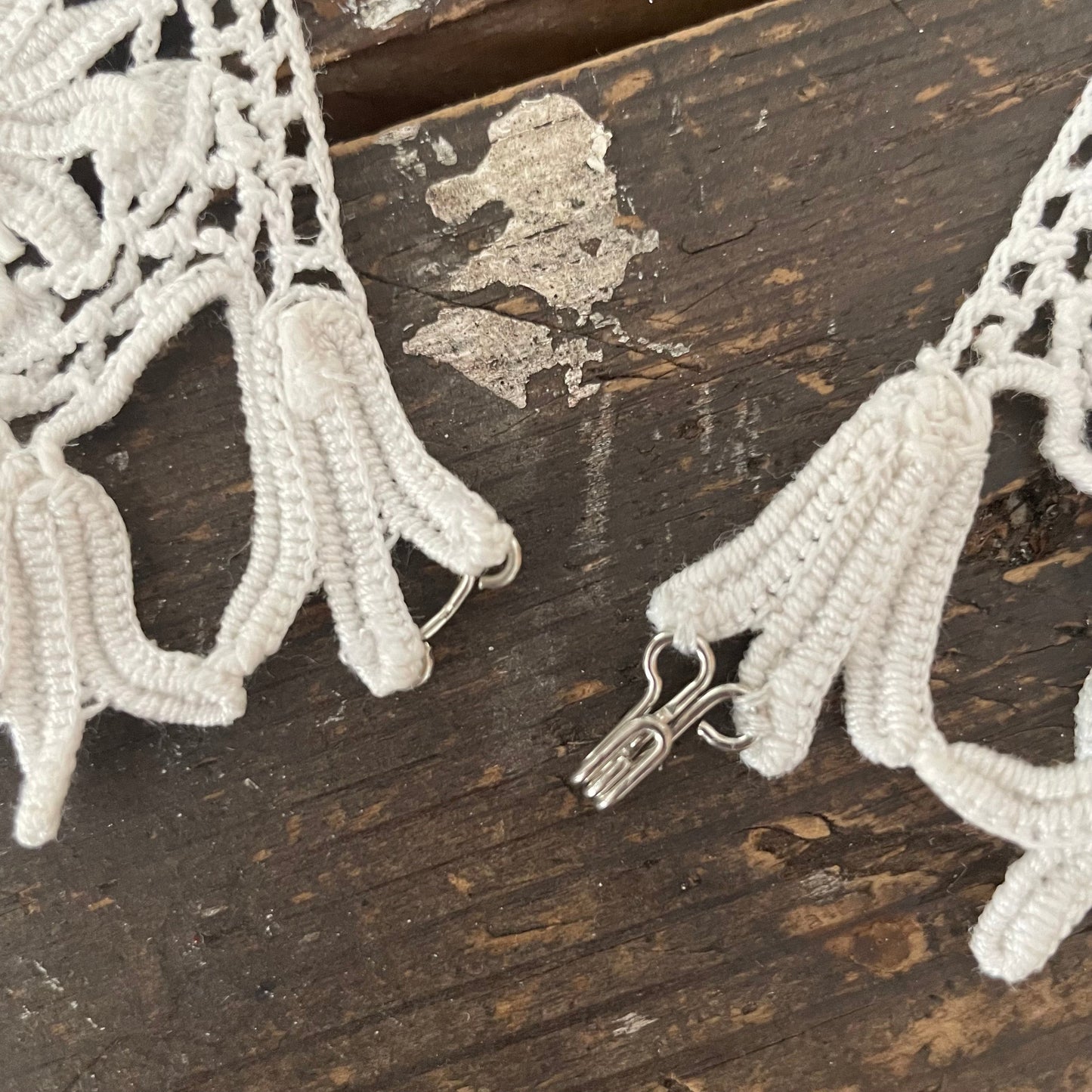 Collar Antique Irish Crochet Cotton Floral round lace white collar