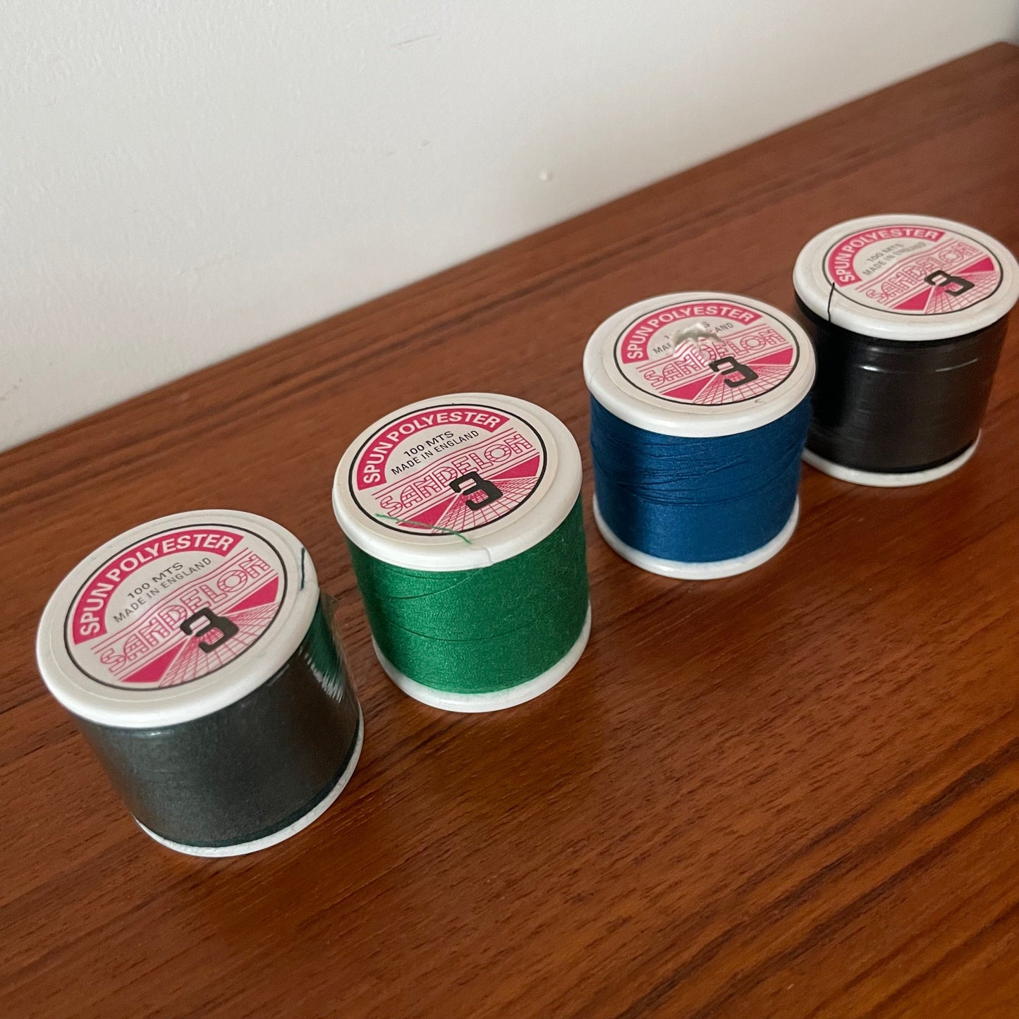 Thread Vintage Sandelon Spun Polyester Multicoloured Reels x4