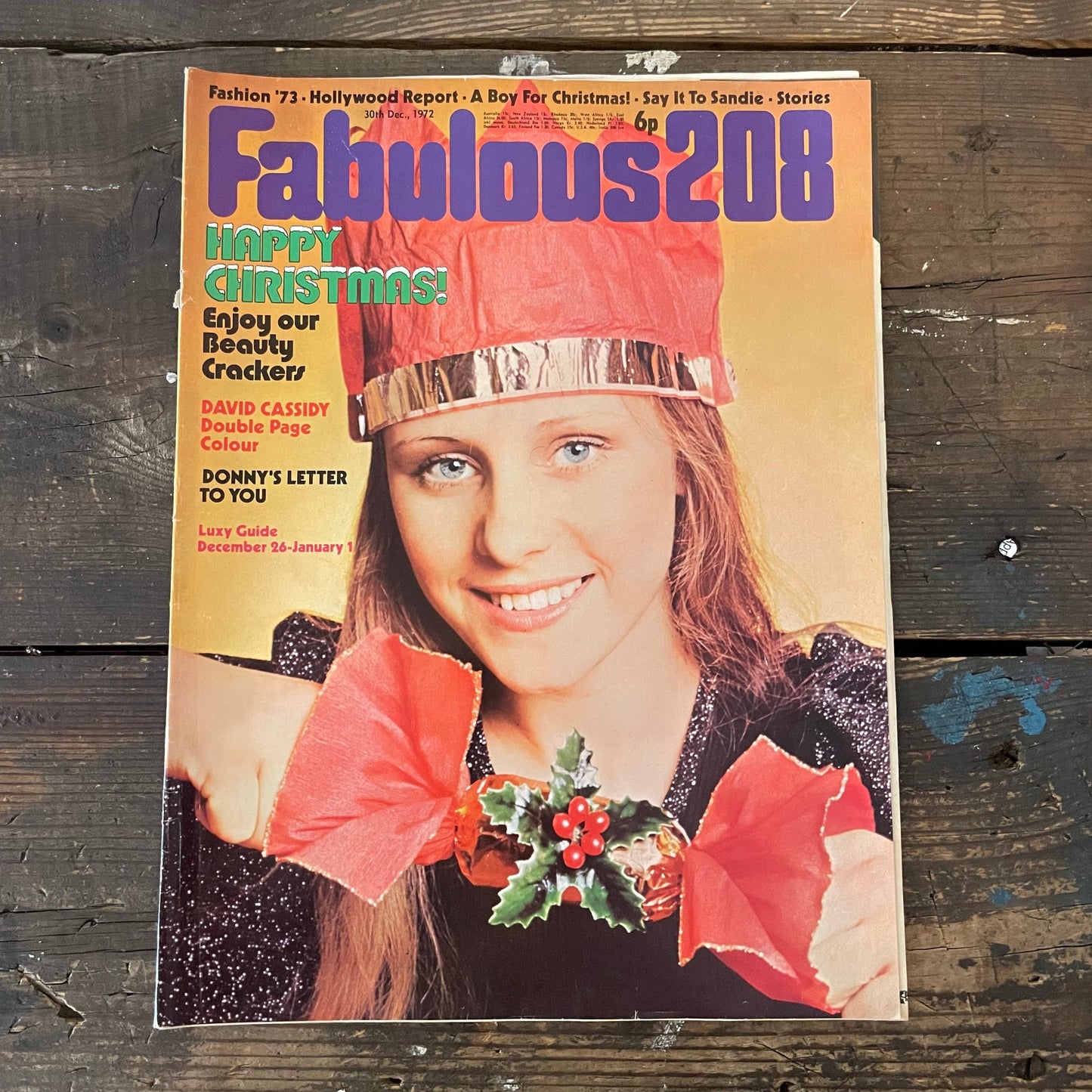 Magazine Vintage Fabulous 208 Teen Magazine Paper Ephemera. 30th December 1972. Christmas.