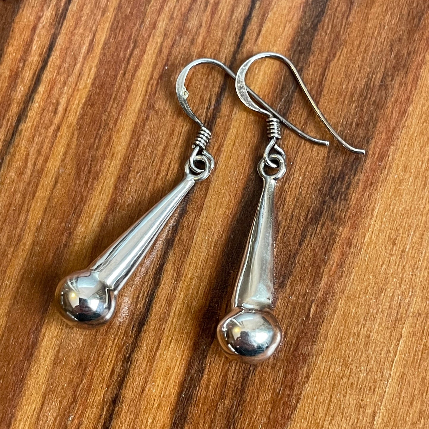 Earrings Vintage Teardrop Silver Tone The Bottle Kiln Original Box