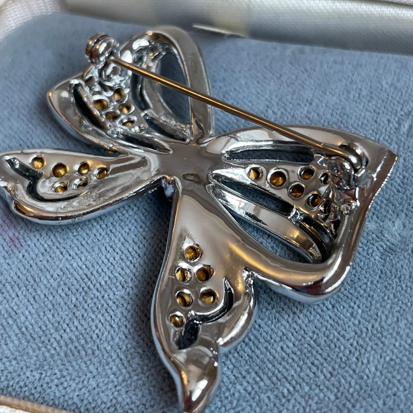 Bow Brooch Vintage Diamante Silver Tone Bow from The Gem Box