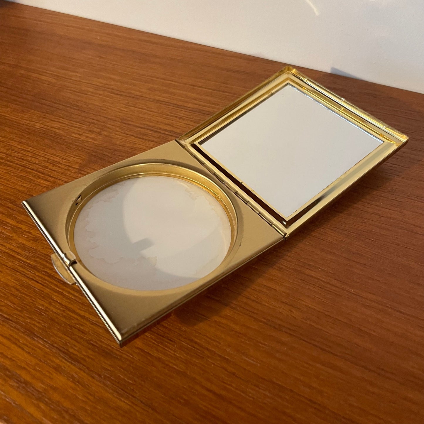 Compact Vintage Gold Tone Square Compact with Initials EDH